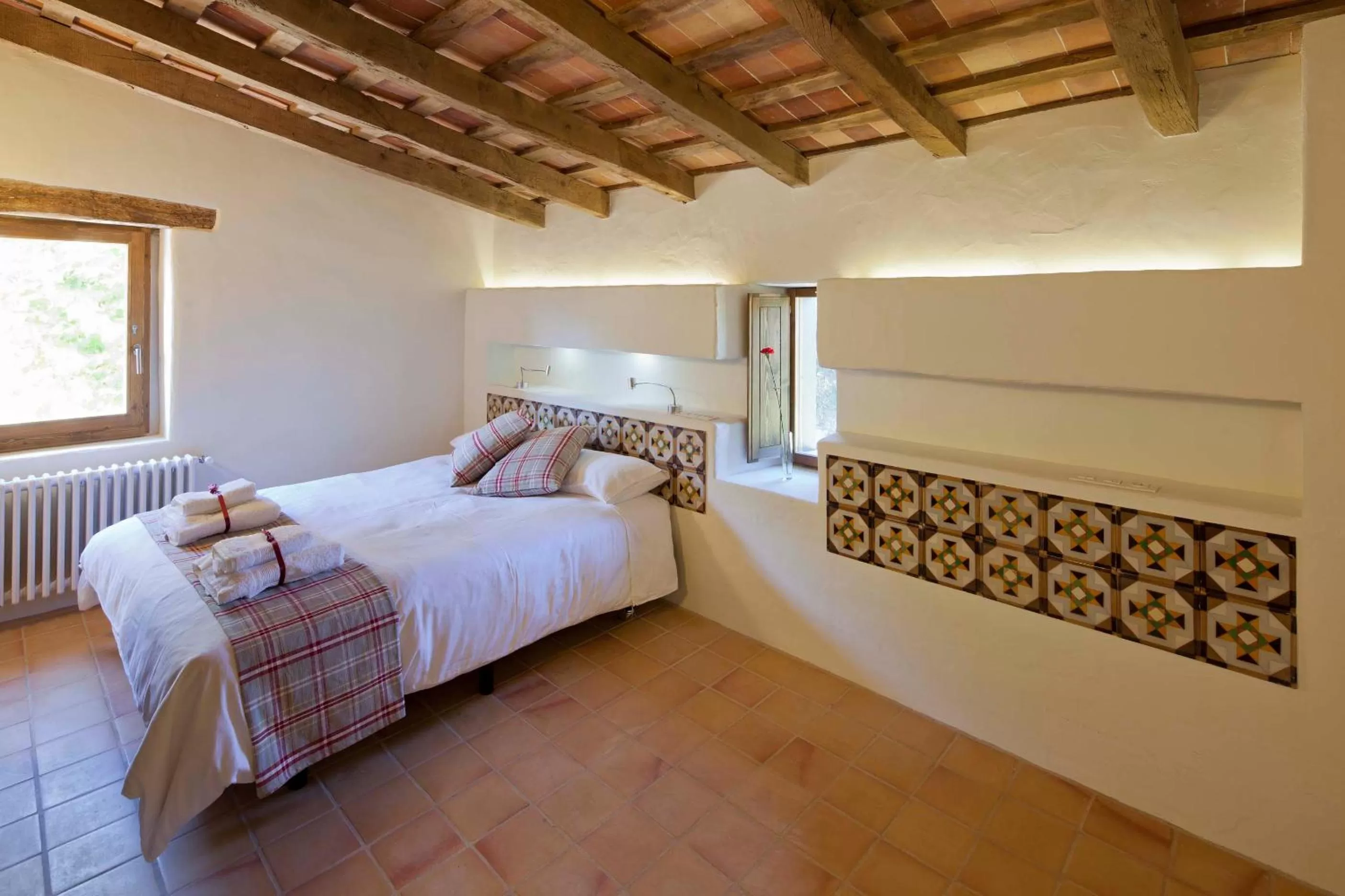 Bedroom, Bed in B&B La Rectoria de Sant Miquel de Pineda