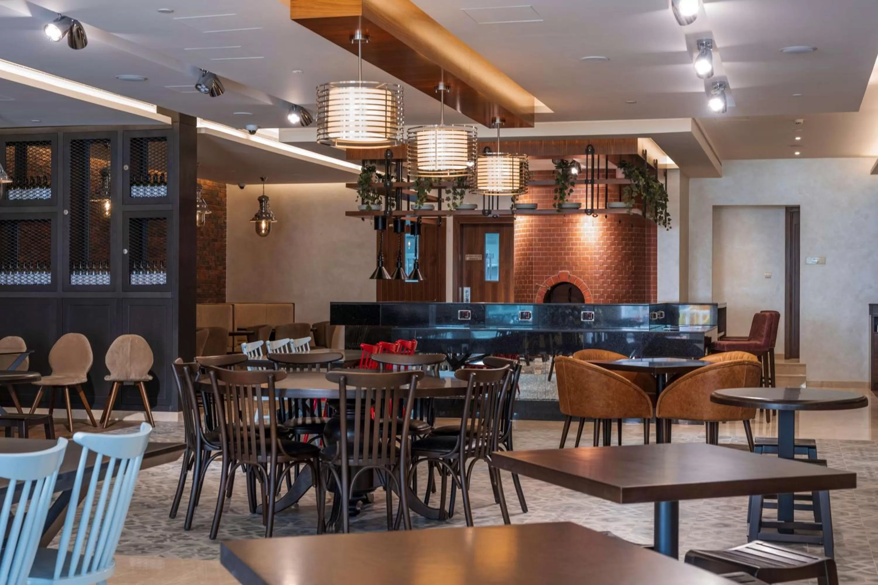 Restaurant/places to eat in Radisson Resort Ras Al Khaimah Marjan Island