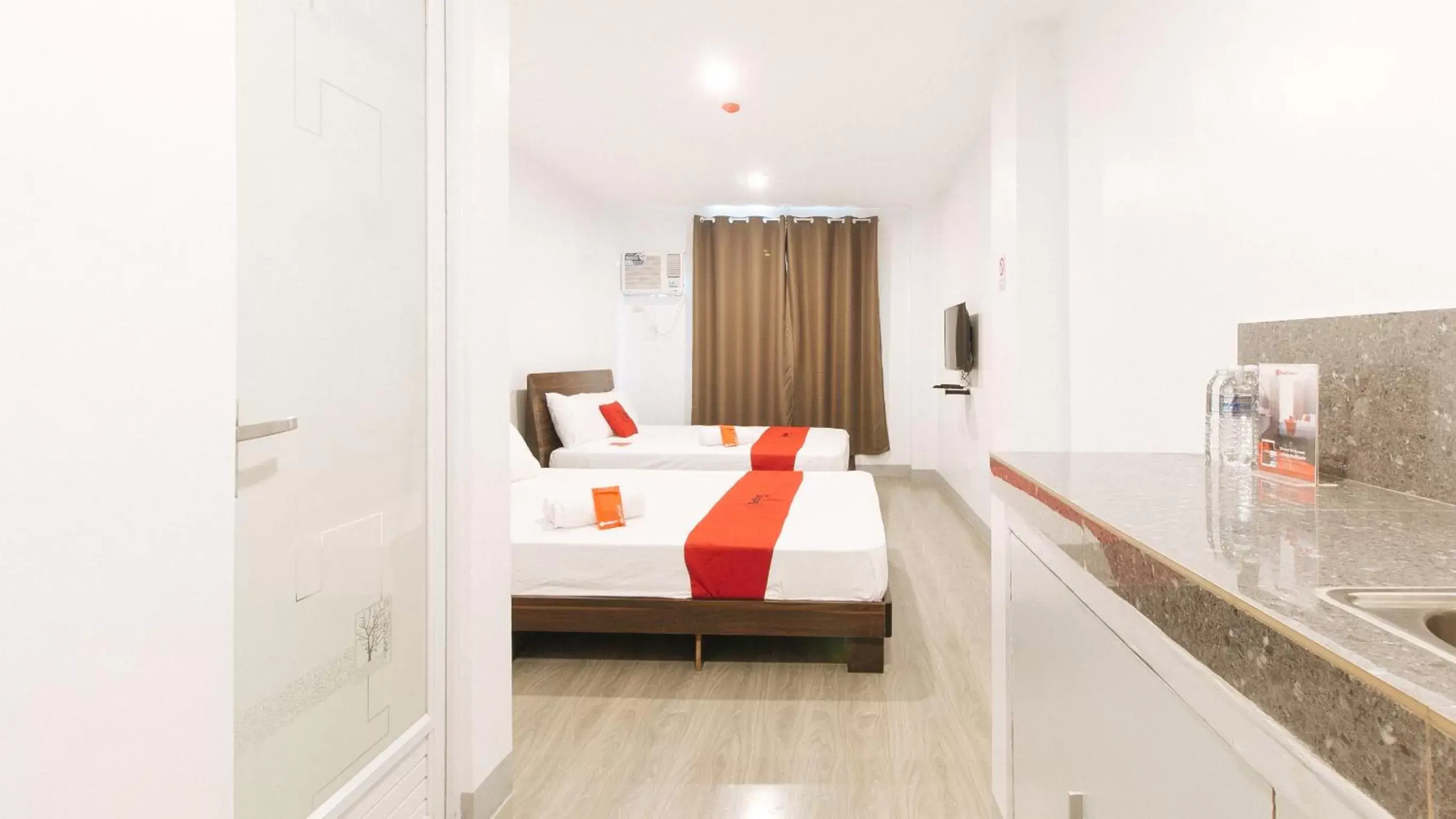 Bedroom, Bed in RedDoorz near Zobel Roxas St