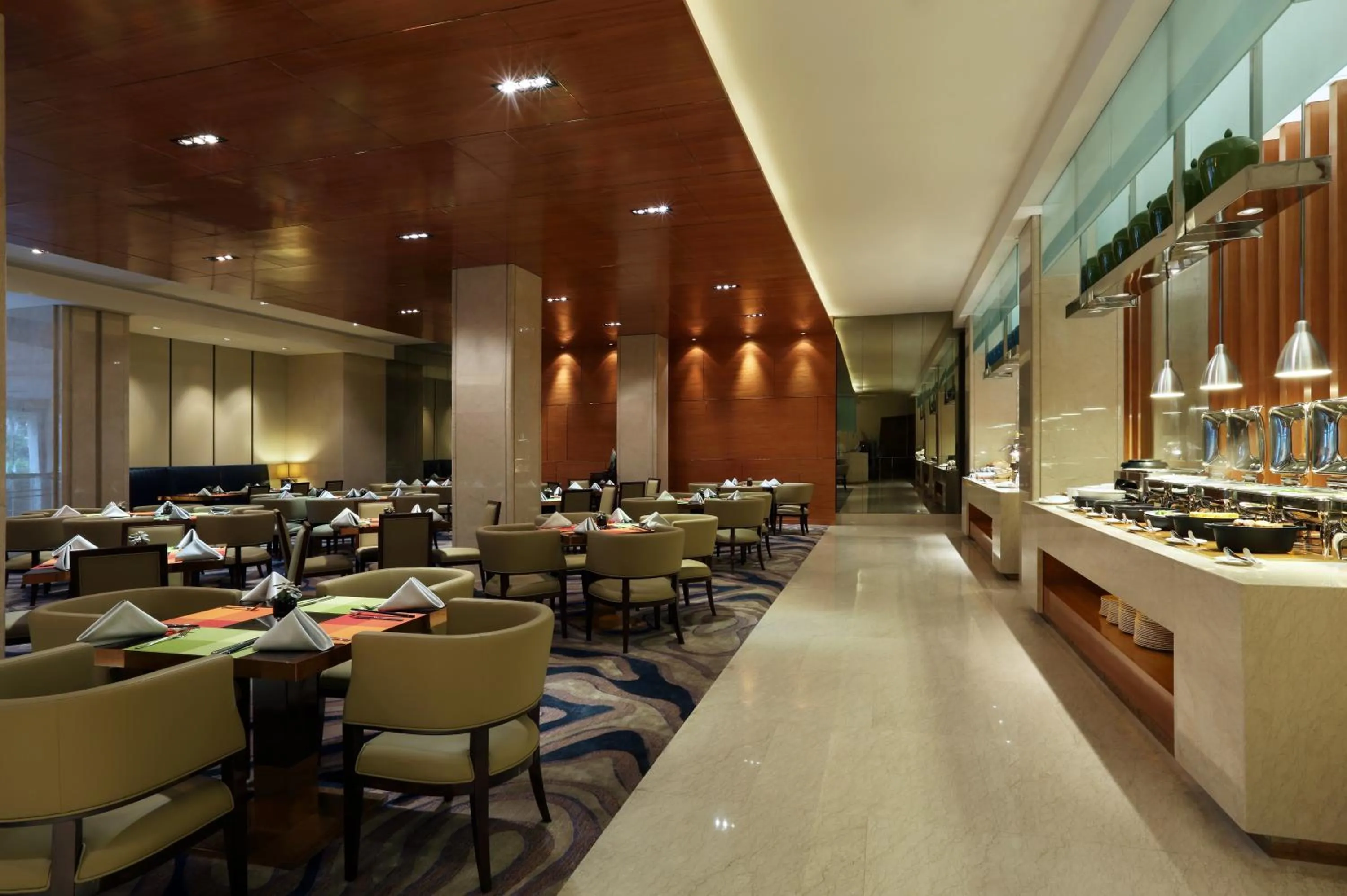 Restaurant/places to eat in Kunming Haitian Hotel