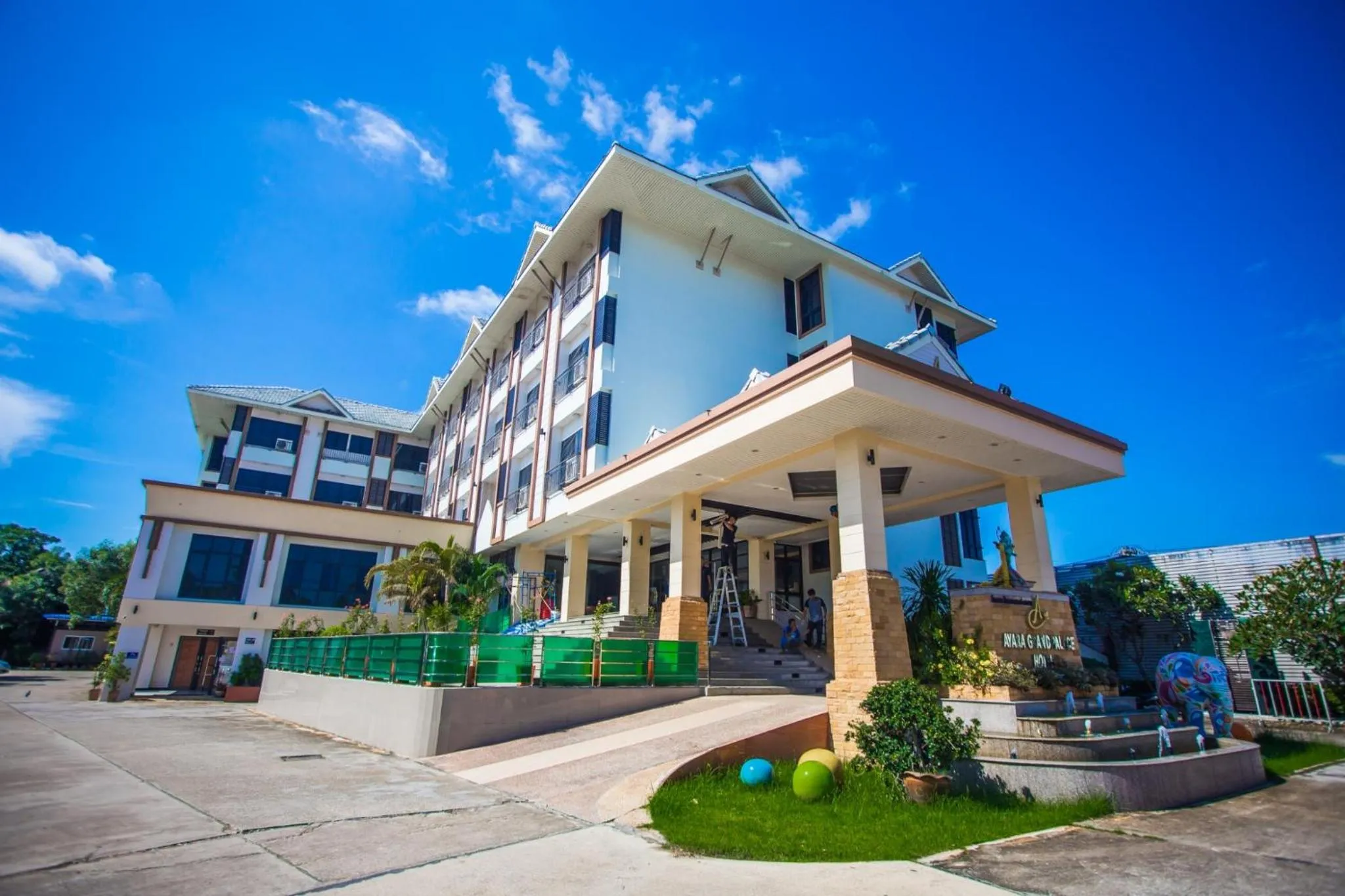 Property building in Ayara Grand Palace Hotel