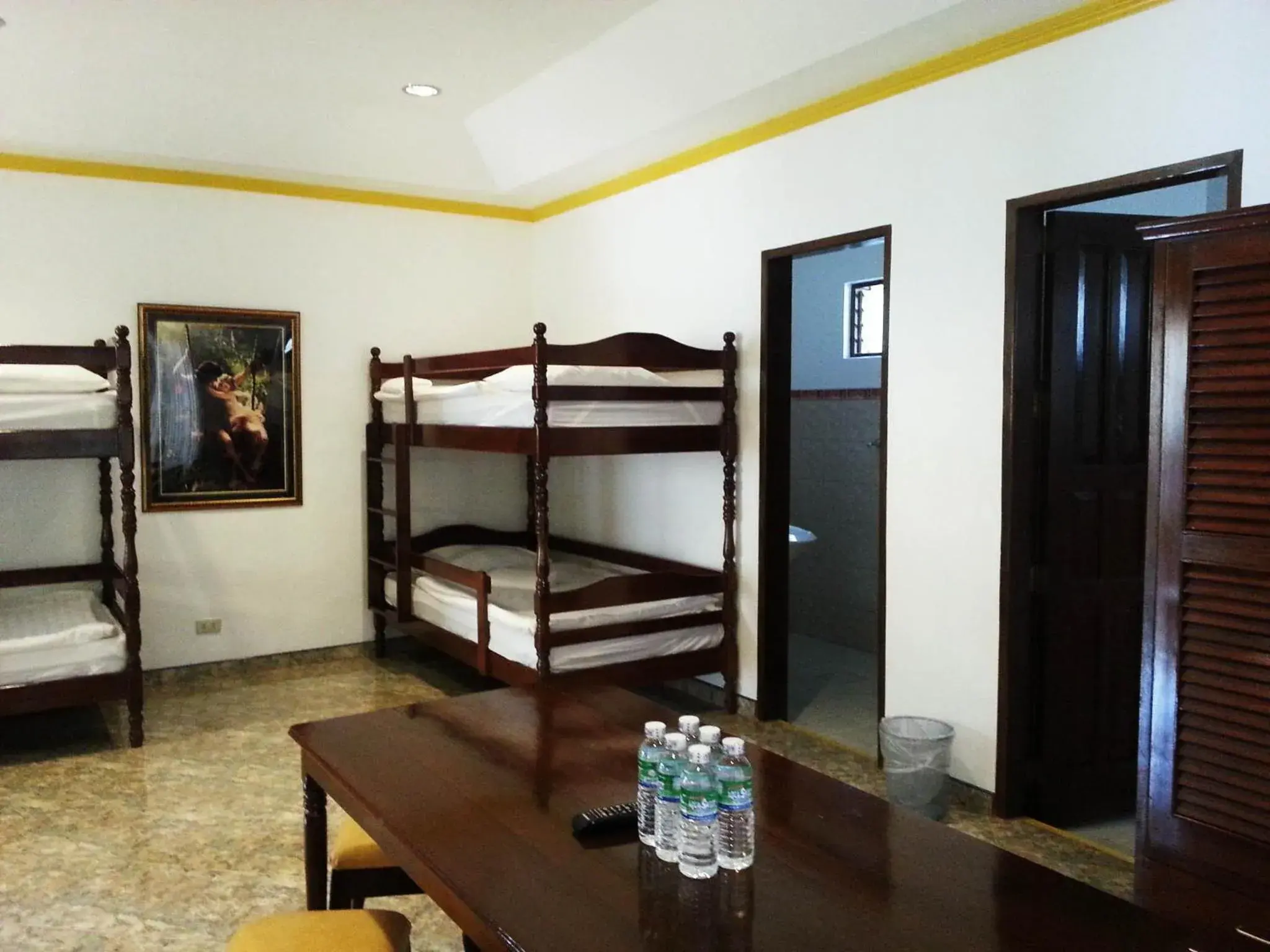 bunk bed in Dolce Vita Hotel