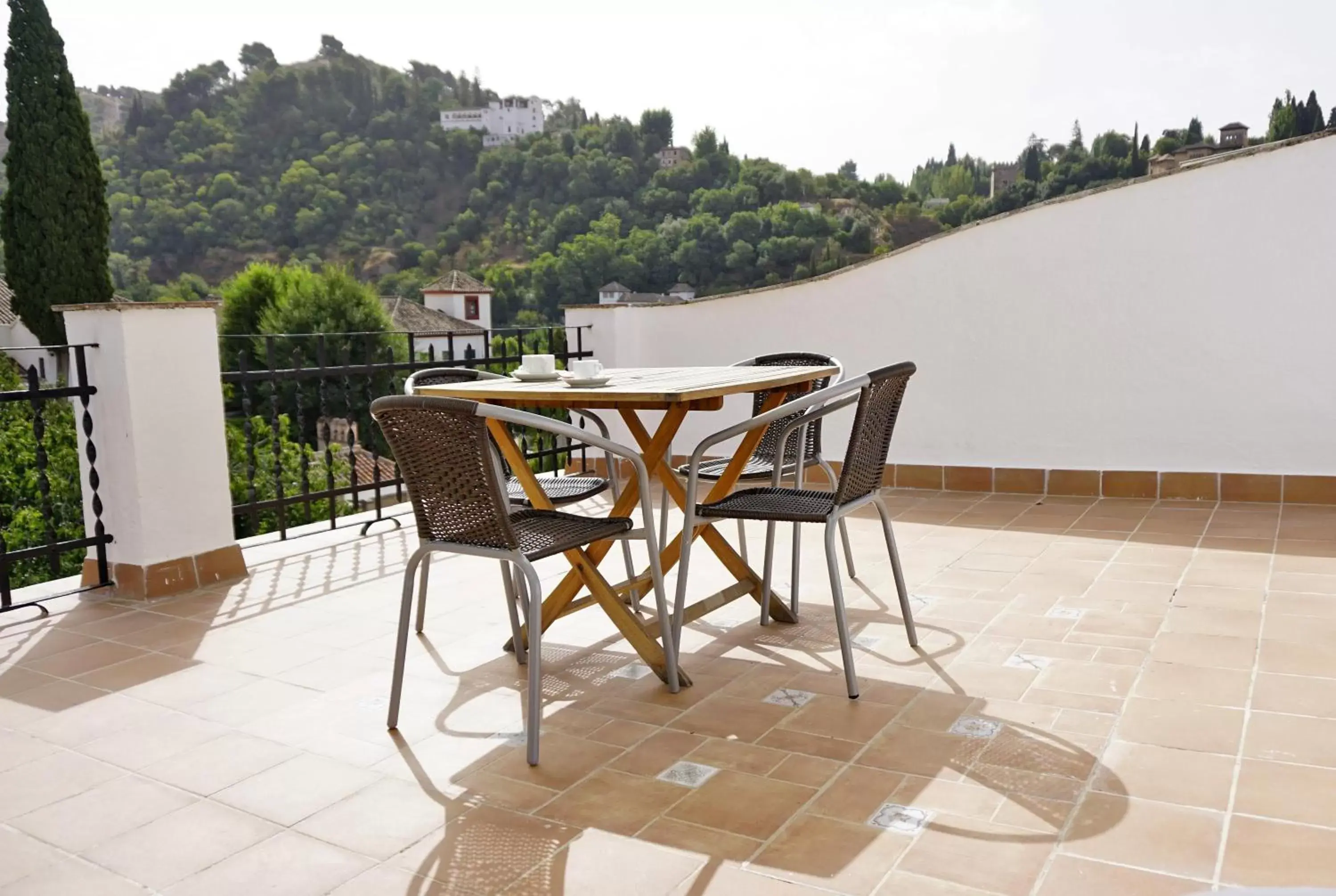 Landmark view, Patio/Outdoor Area in CANDIL SUITE Comares