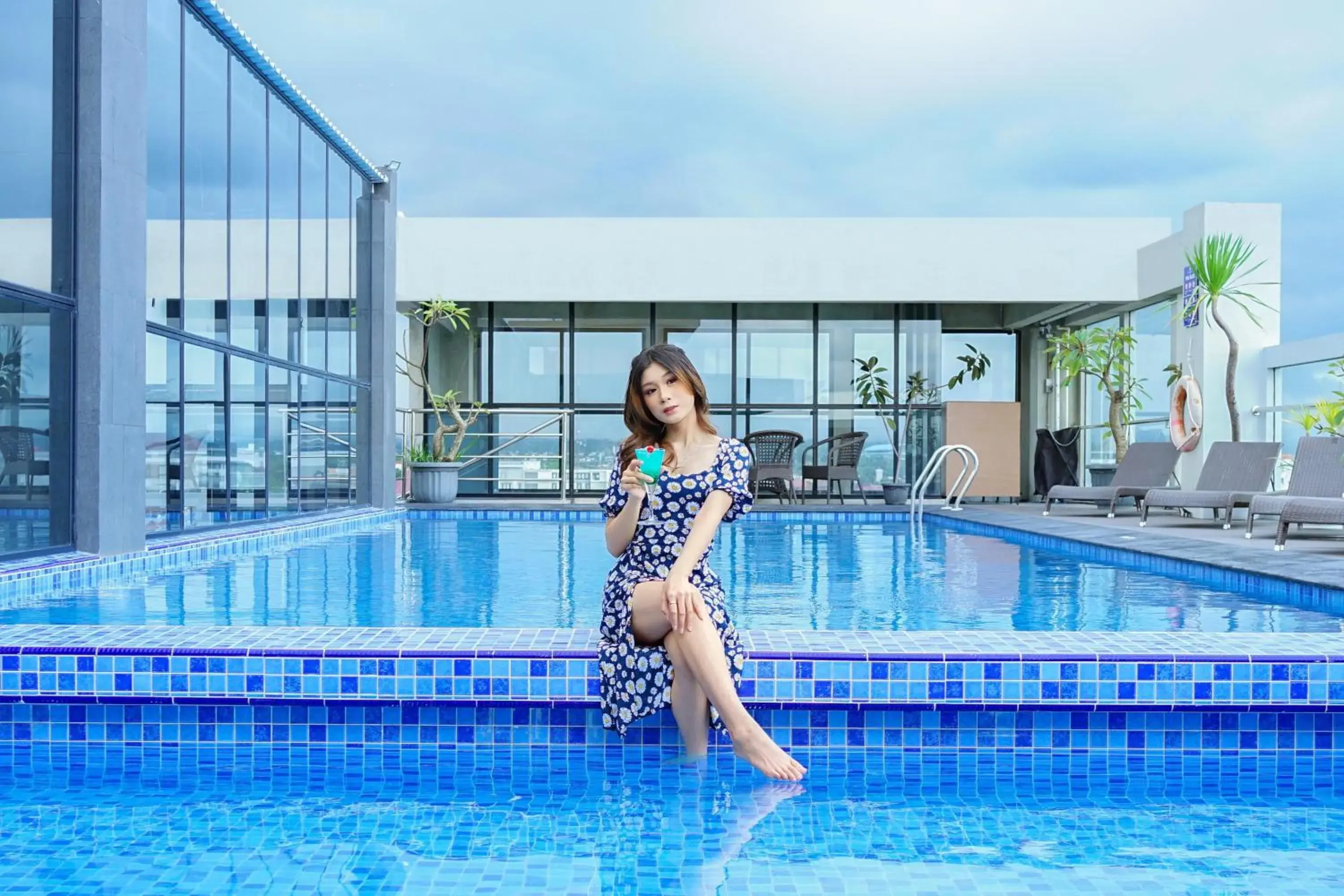 Swimming Pool in Merapi Merbabu Hotels