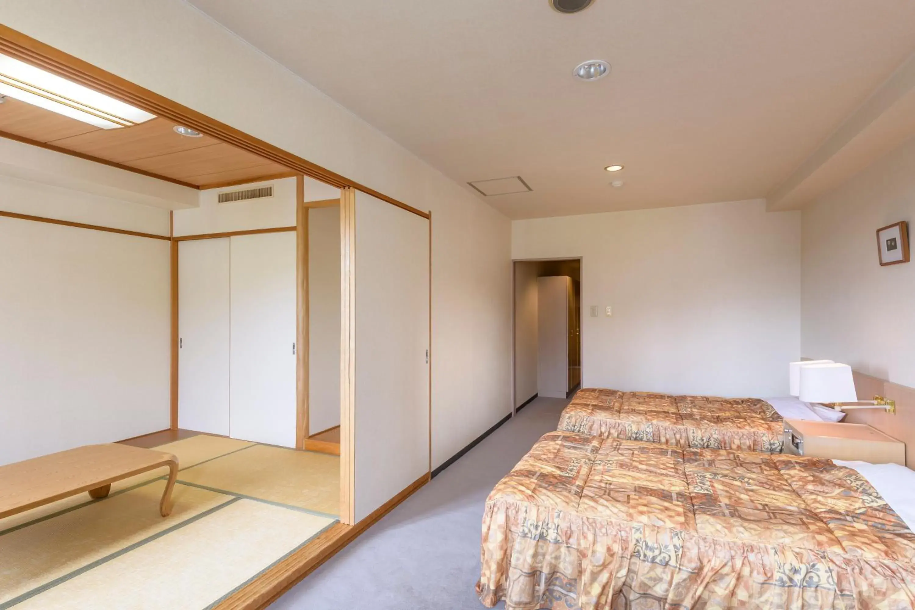 Photo of the whole room, Bed in Hotel Tagawa