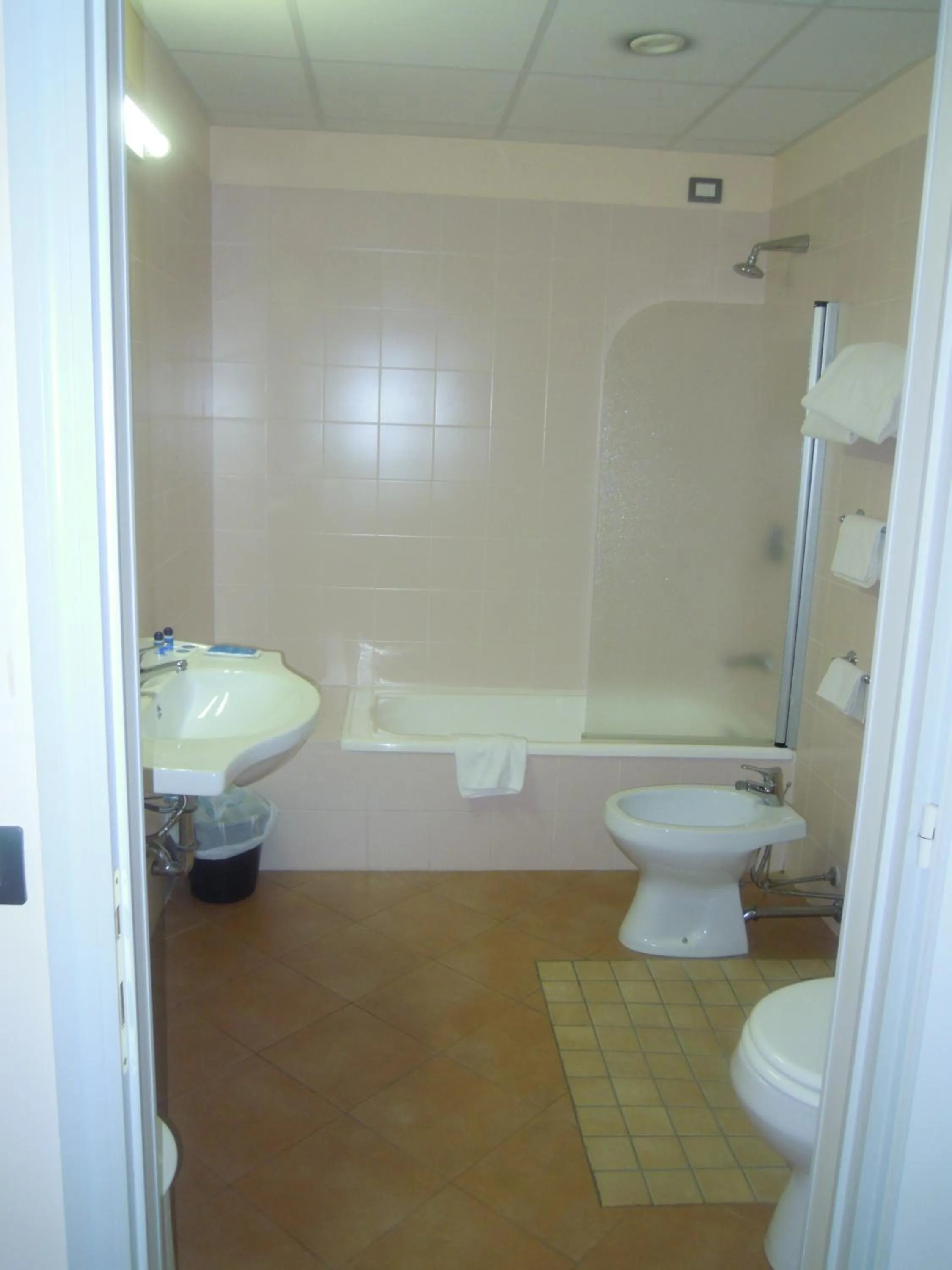 Shower in Autohotel Venezia