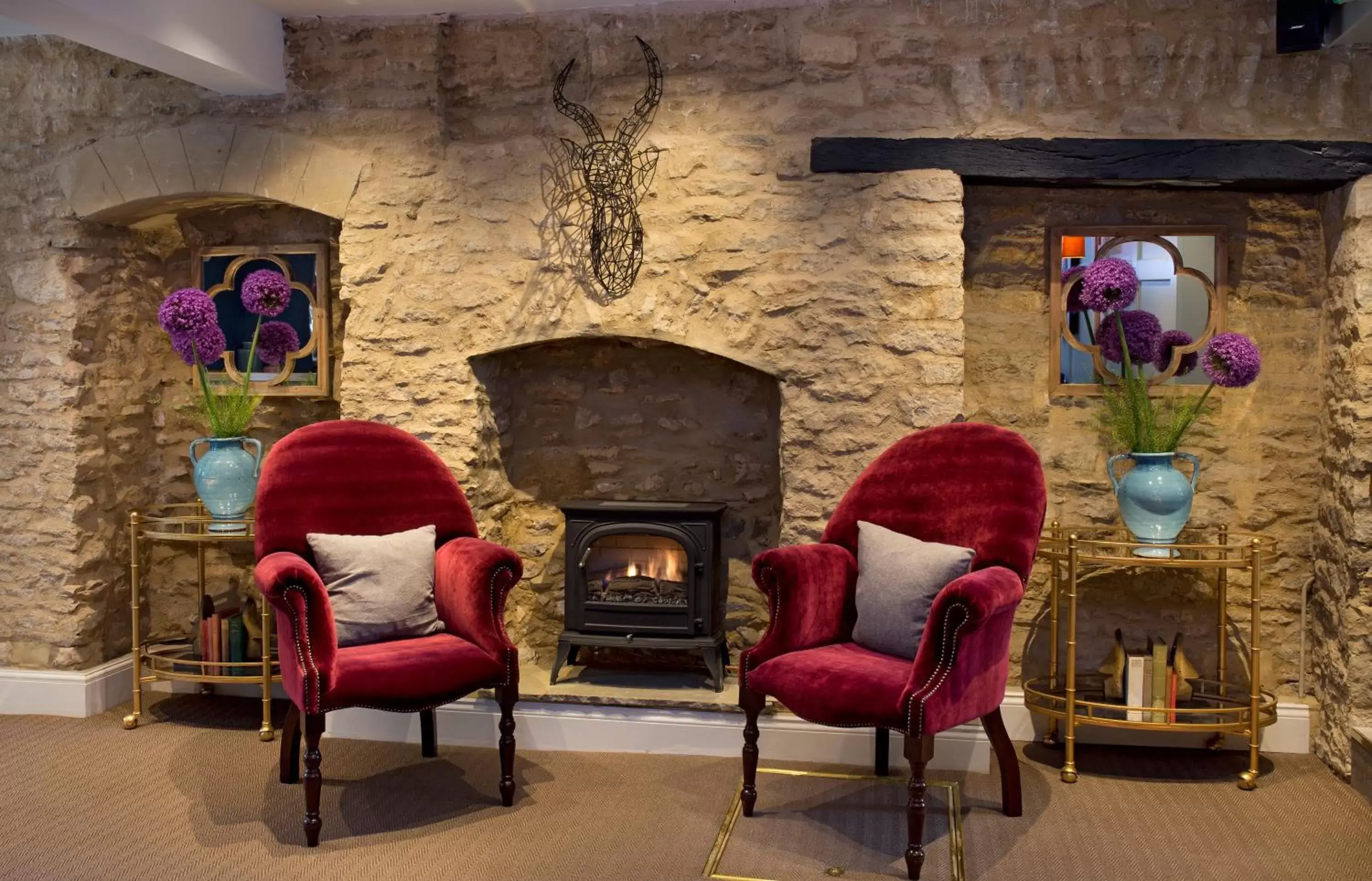 Lobby or reception, Lounge/Bar in The Sheep on Sheep Street Hotel