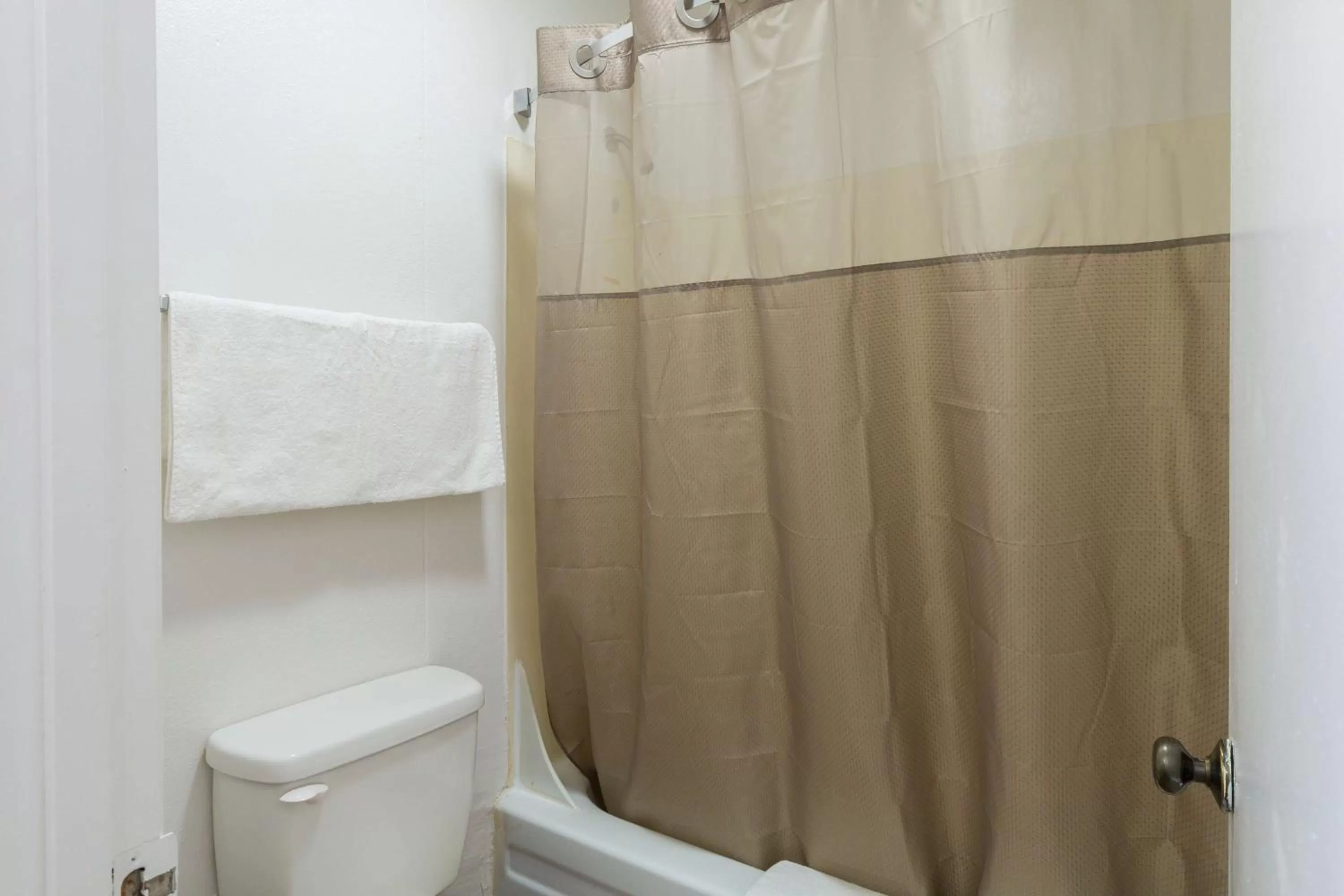 Toilet in Motel 6-Parkersburg, WV