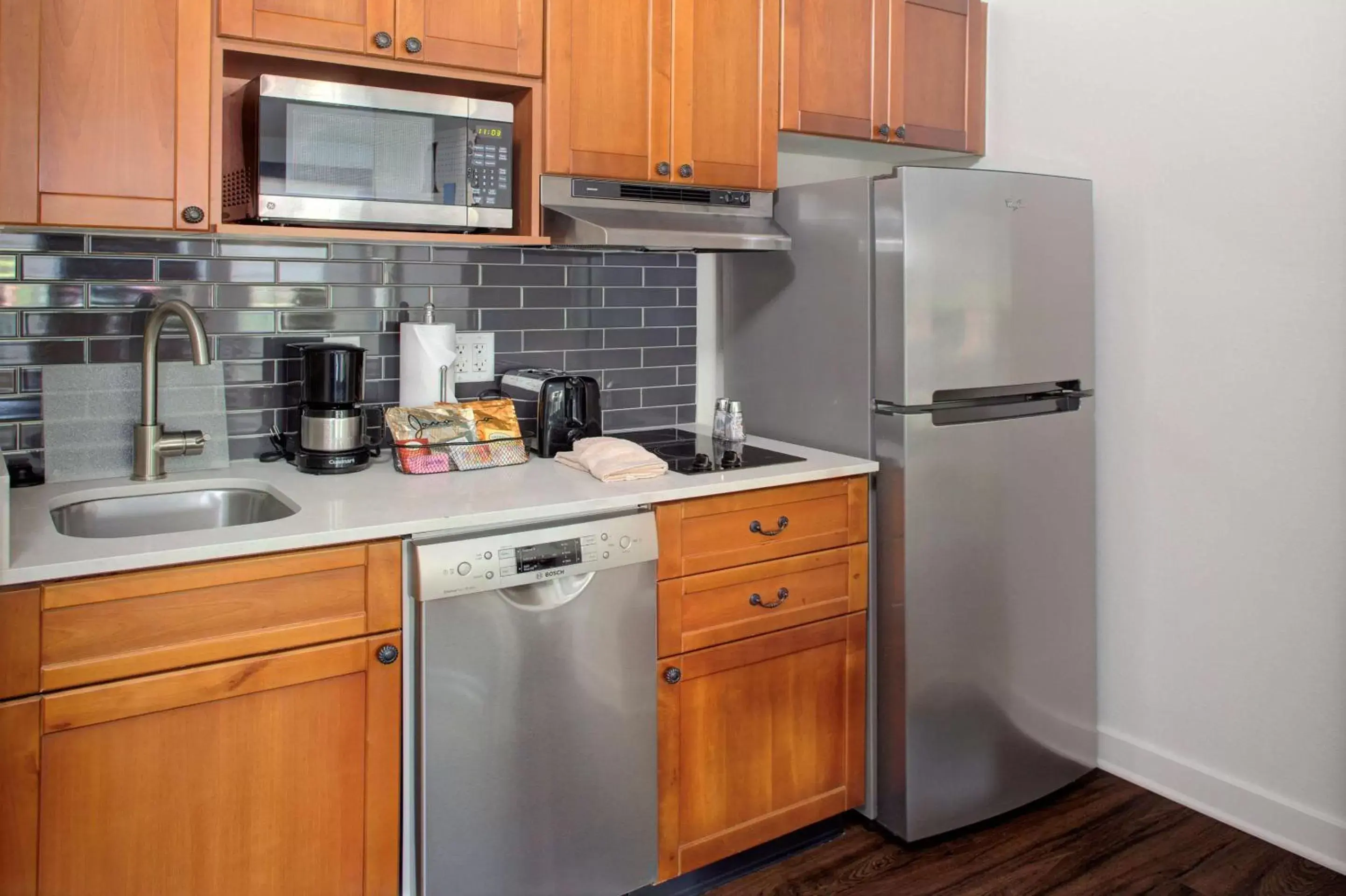 Kitchen or kitchenette, Kitchen/Kitchenette in Hyatt House Parsippany East