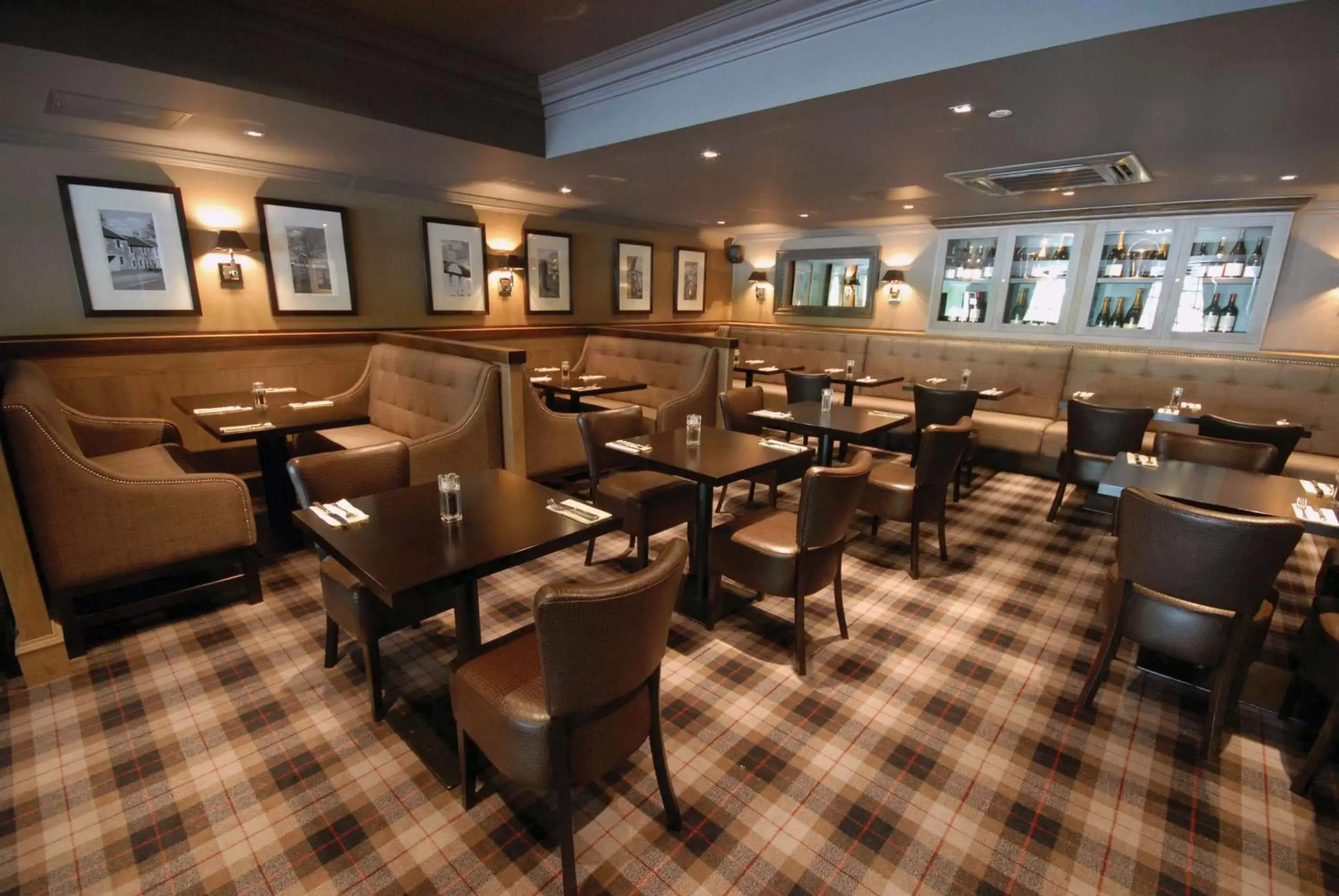 Restaurant/Places to Eat in Best Western Eglinton Arms Hotel