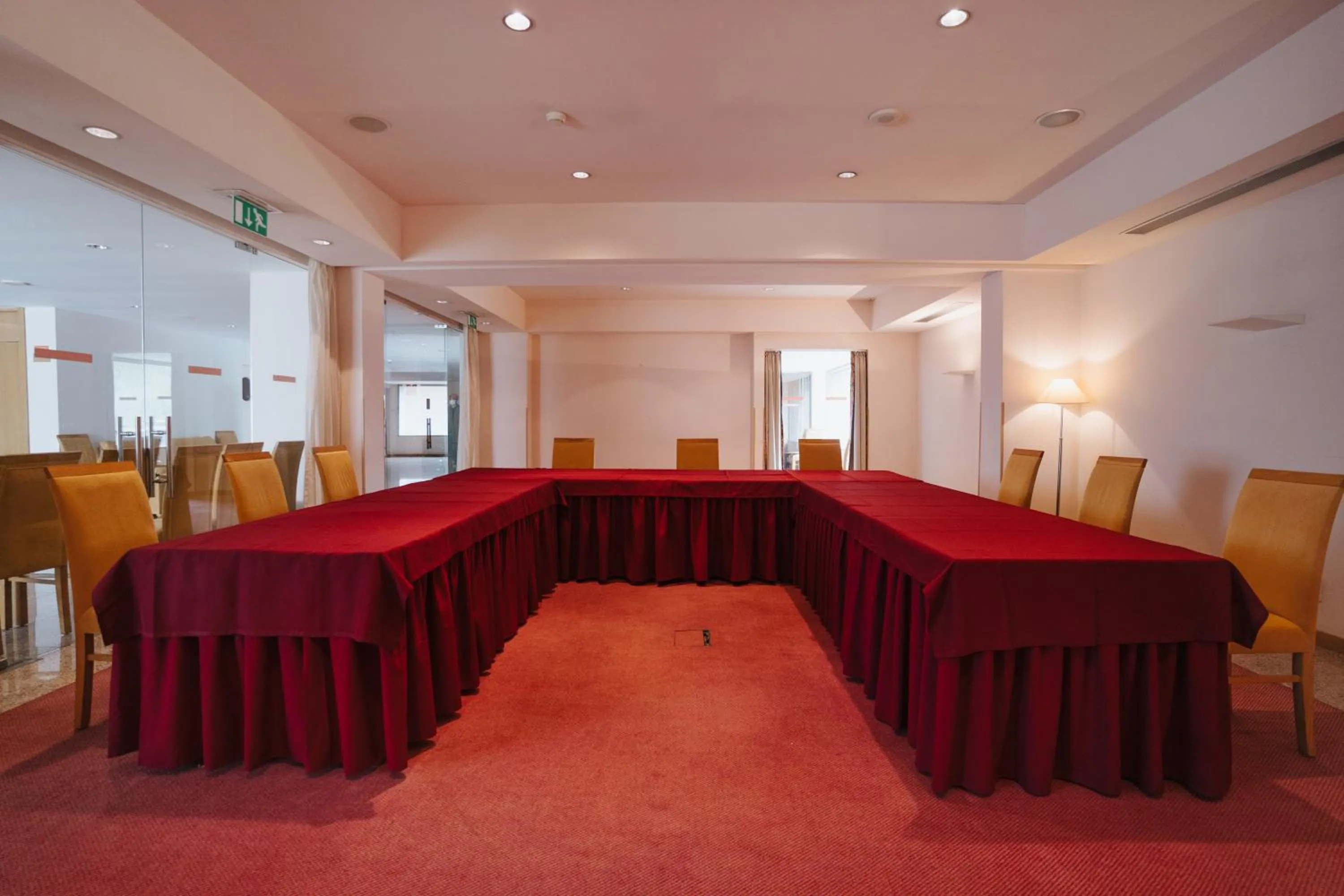 Business facilities in Hotel Premium Porto Maia