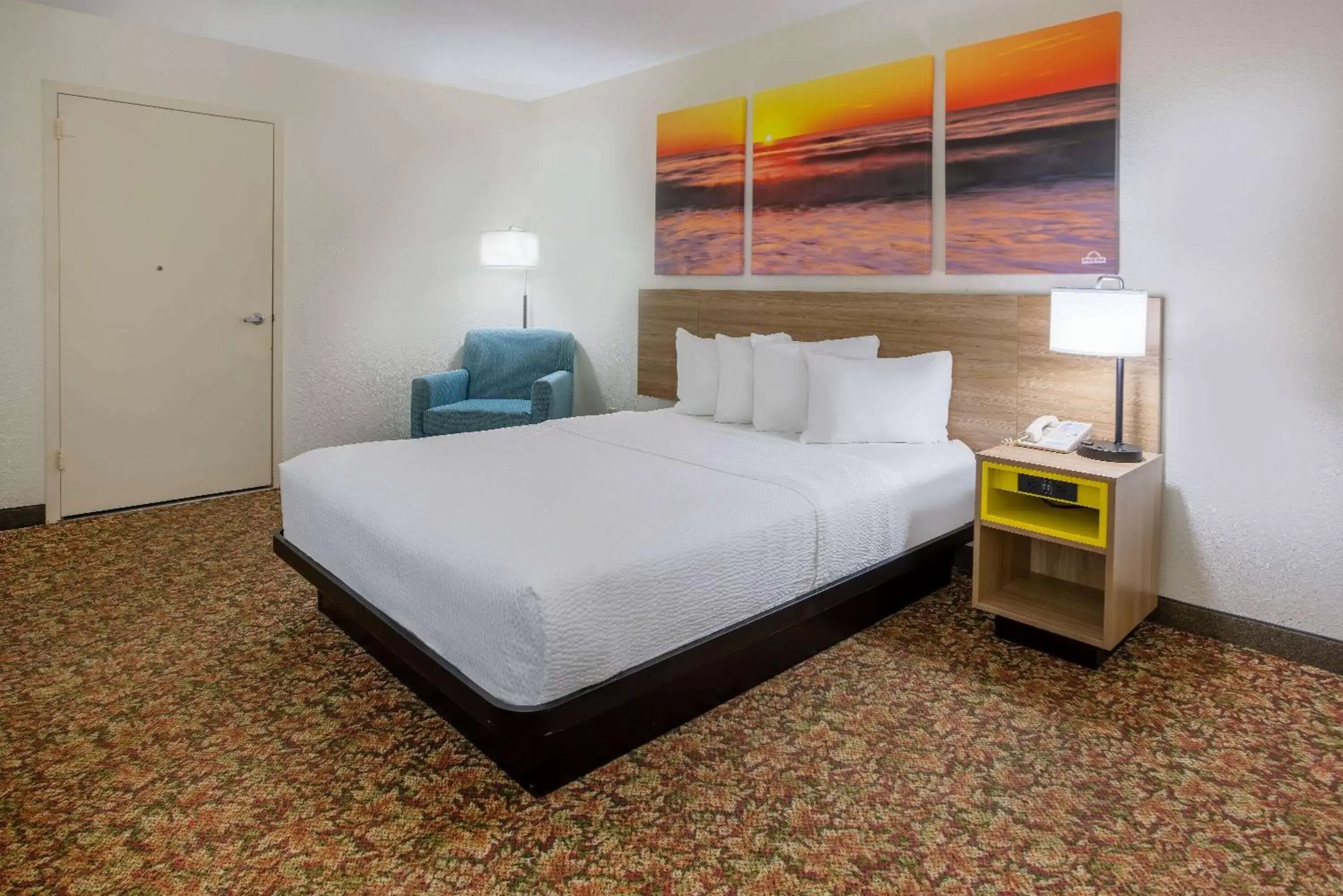 Photo of the whole room in Hotel Carolina A Days Inn by Wyndham Photo of the whole room in Hotel Carolina A Days Inn by Wyndham