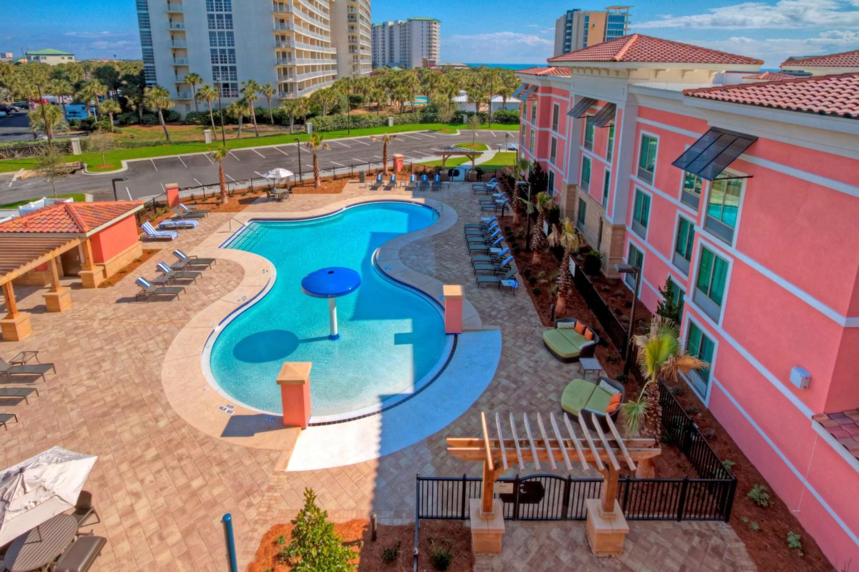 Pool view in Hampton Inn & Suites Destin
