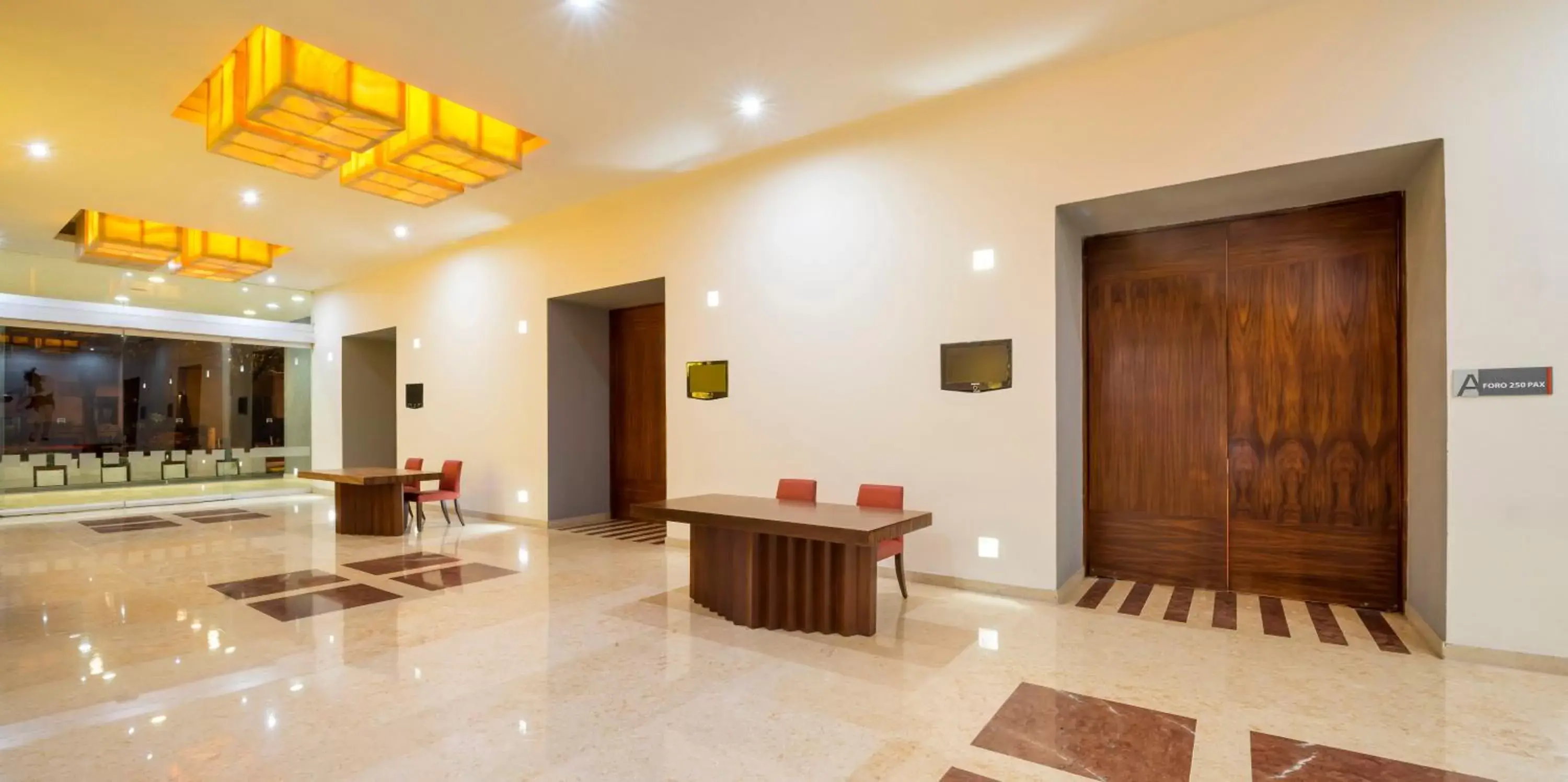 Banquet/Function facilities, Lobby/Reception in Real Inn Guadalajara Expo