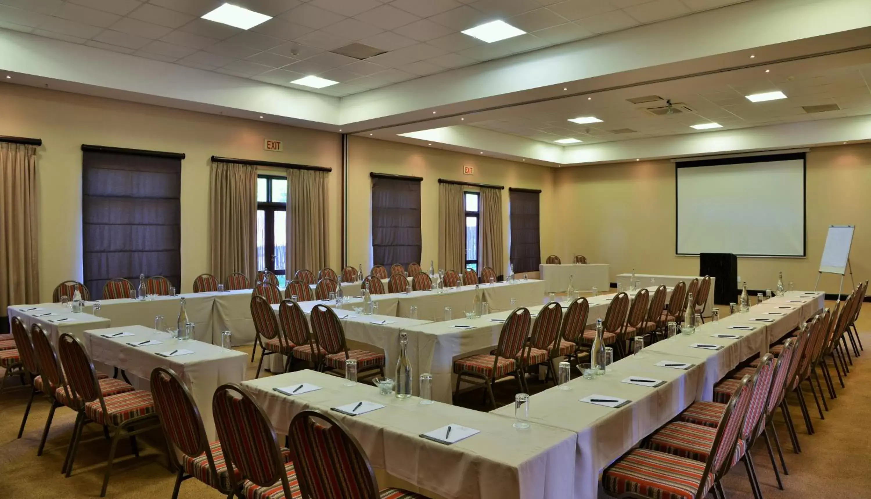 Business facilities in Premier Hotel The Winkler