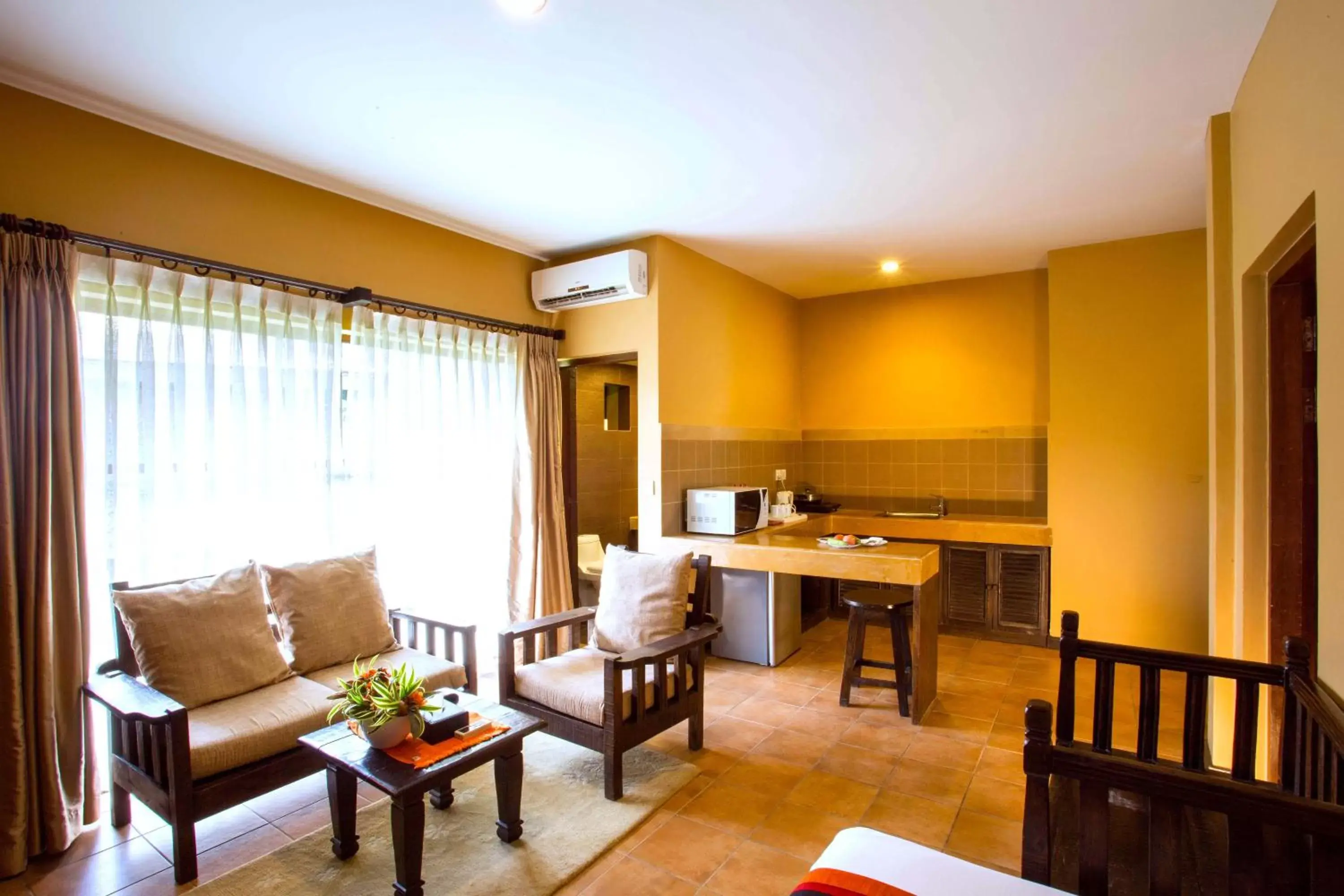 Kitchen or kitchenette in Temple Tree Resort & Spa