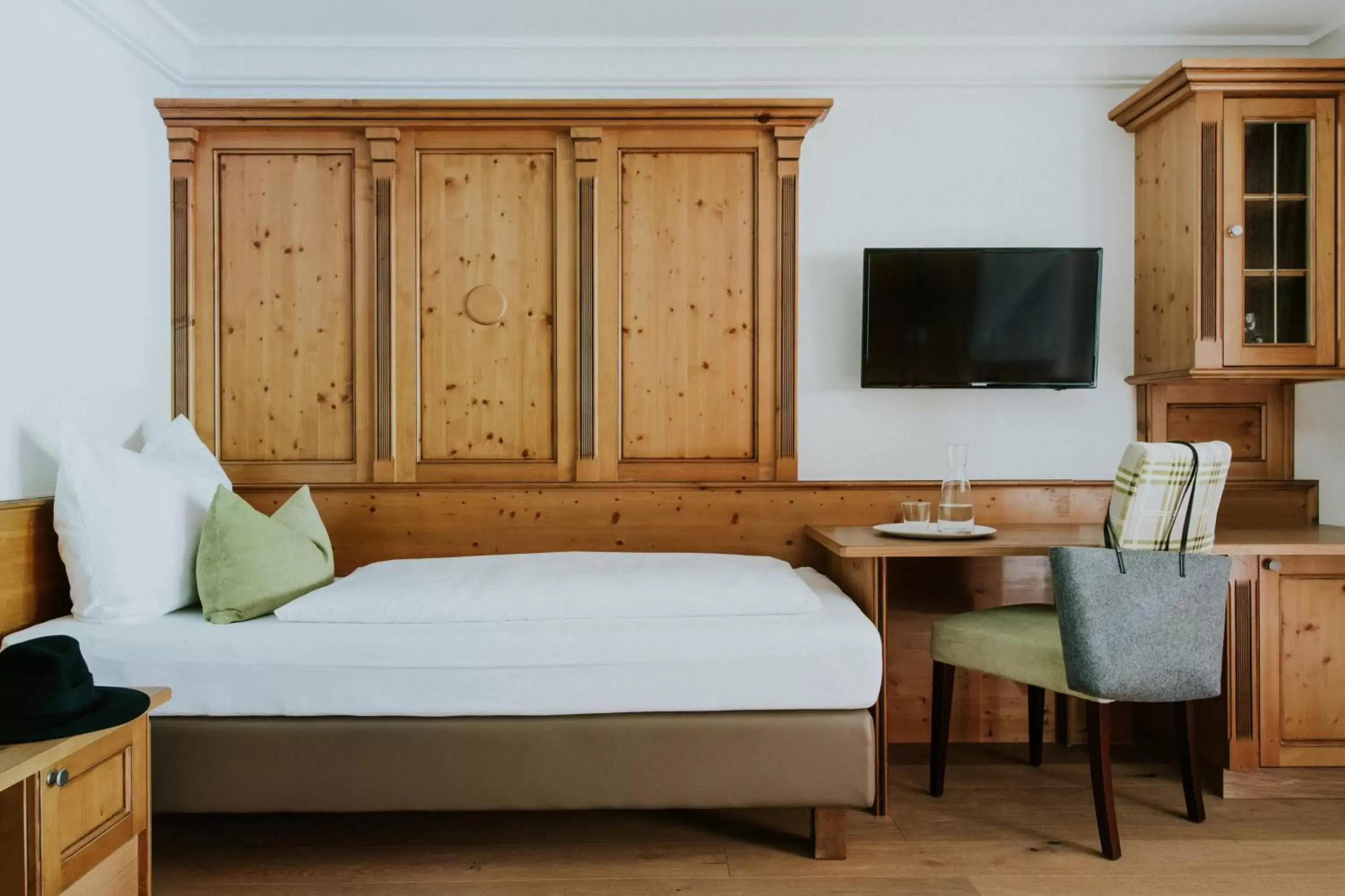 Bed in Hotel Tauernhof