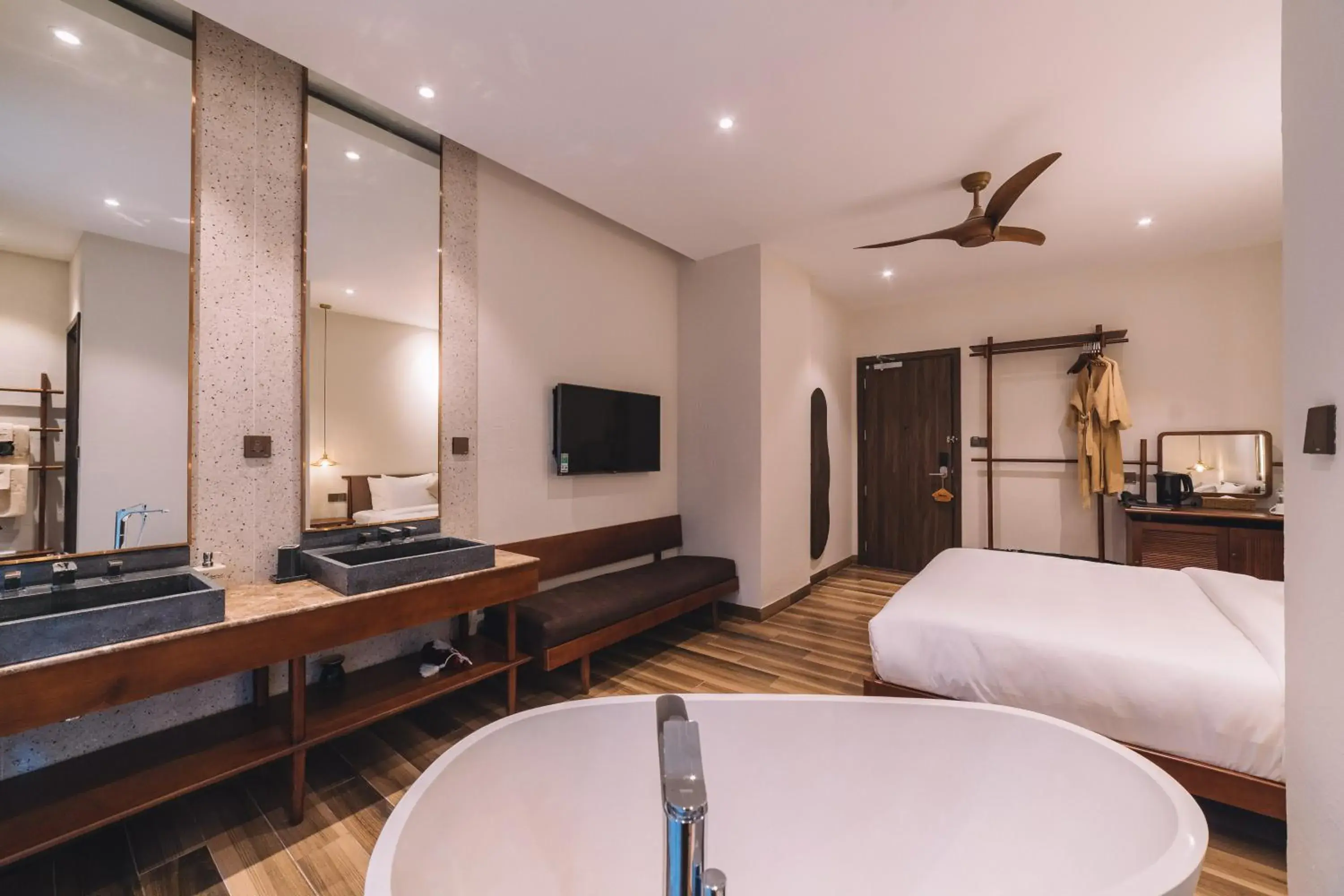 Communal lounge/ TV room in Zen Valley Dalat Resort