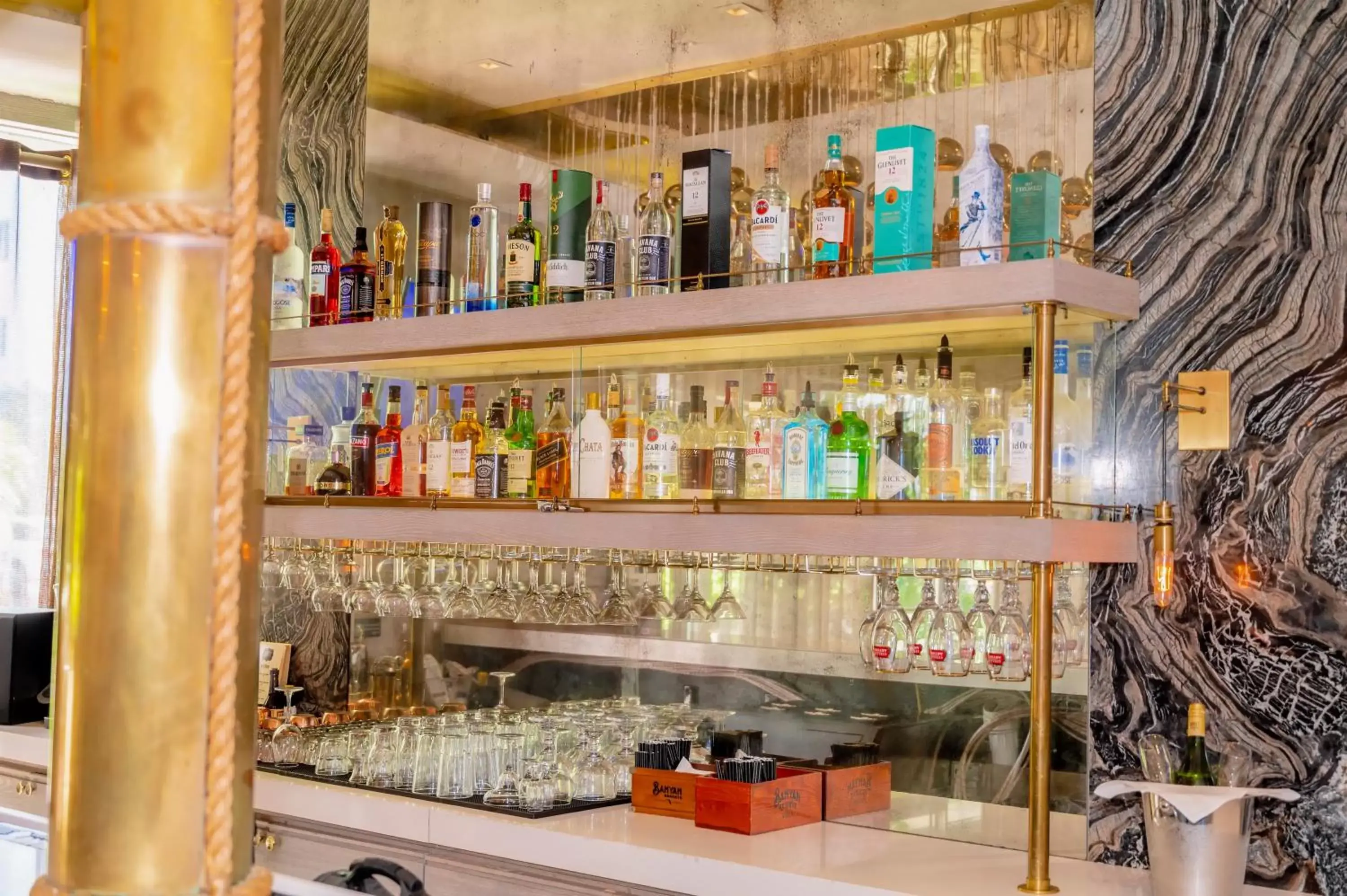 Lounge or bar in San Juan Hotel Miami Beach Lounge or bar in San Juan Hotel Miami Beach