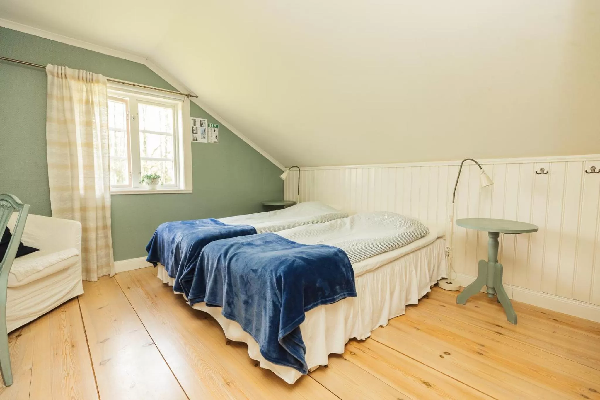 Bed in Bäcks Bed & Breakfast