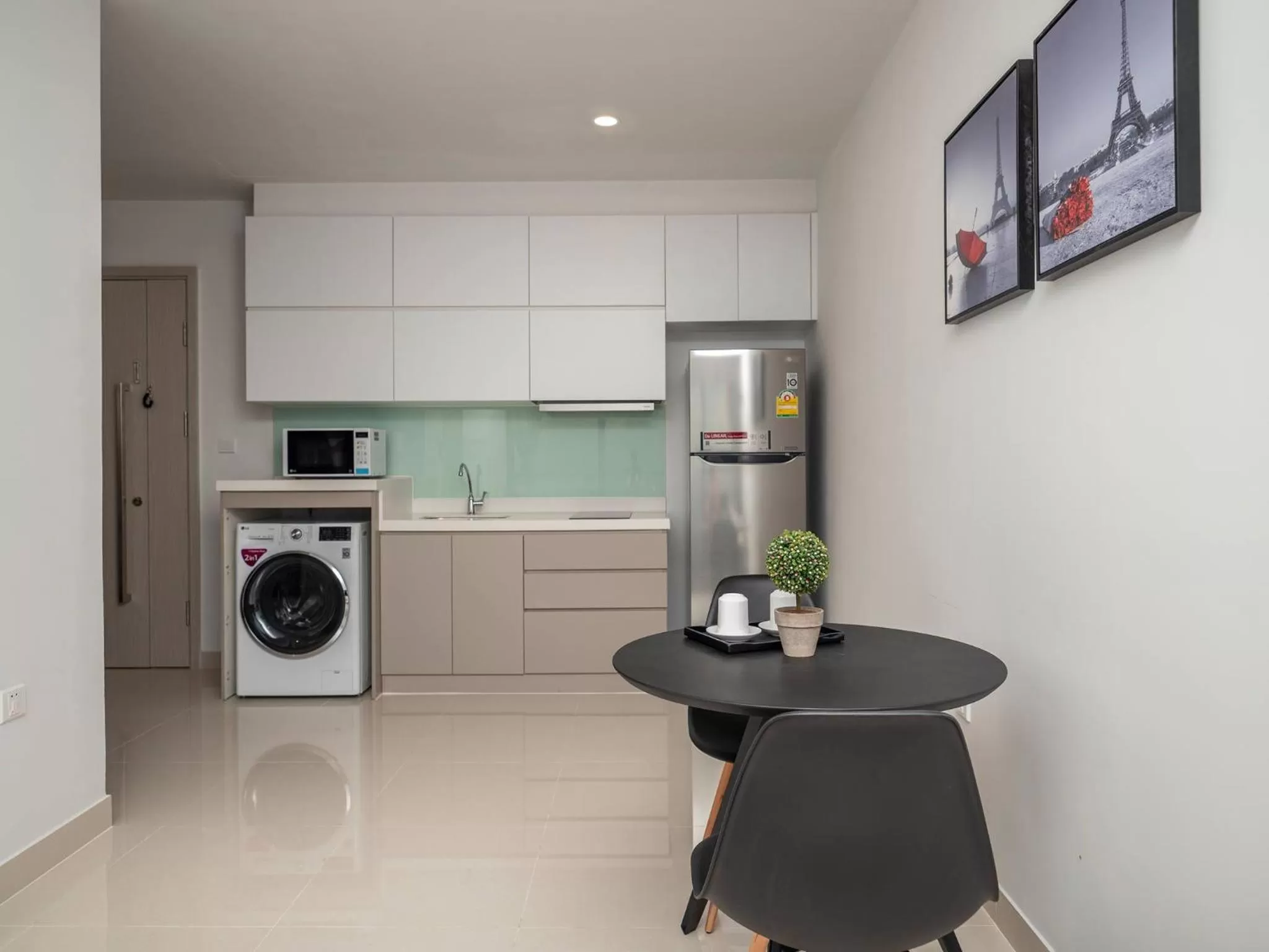 Dining area in The Bridge Club