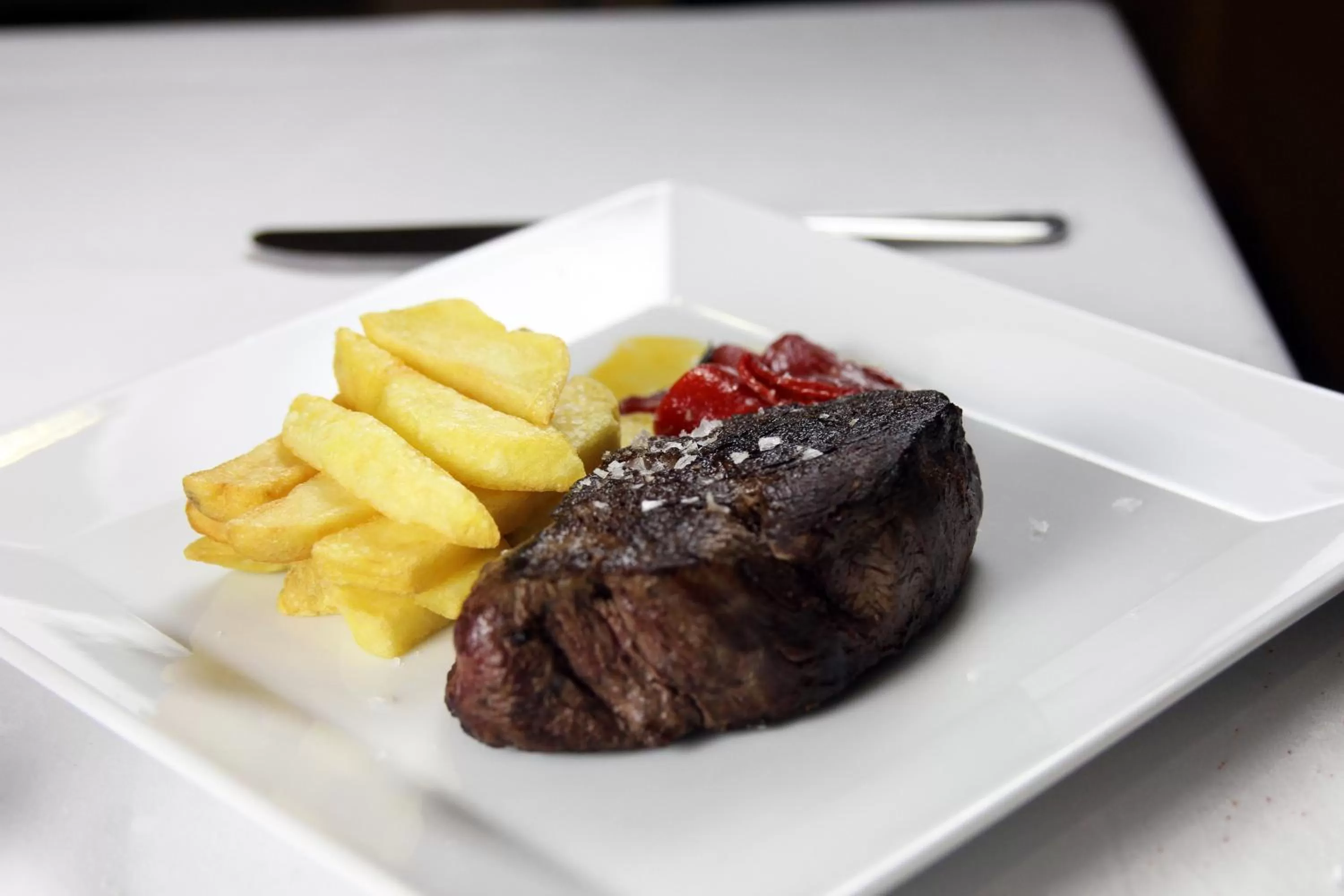 Restaurant/places to eat in Hotel Conde Duque Bilbao