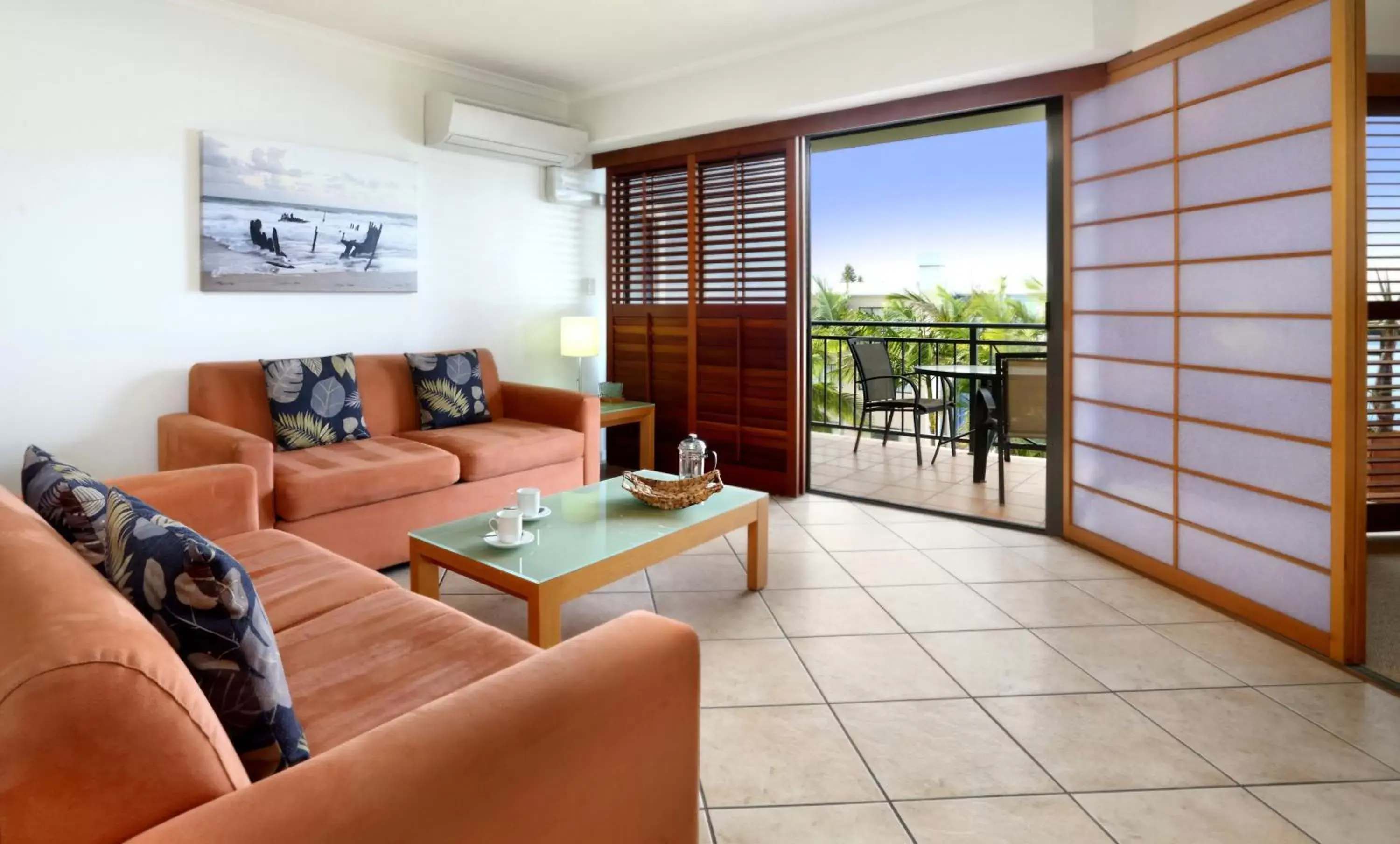 Living room, Seating Area in Portobello By The Sea