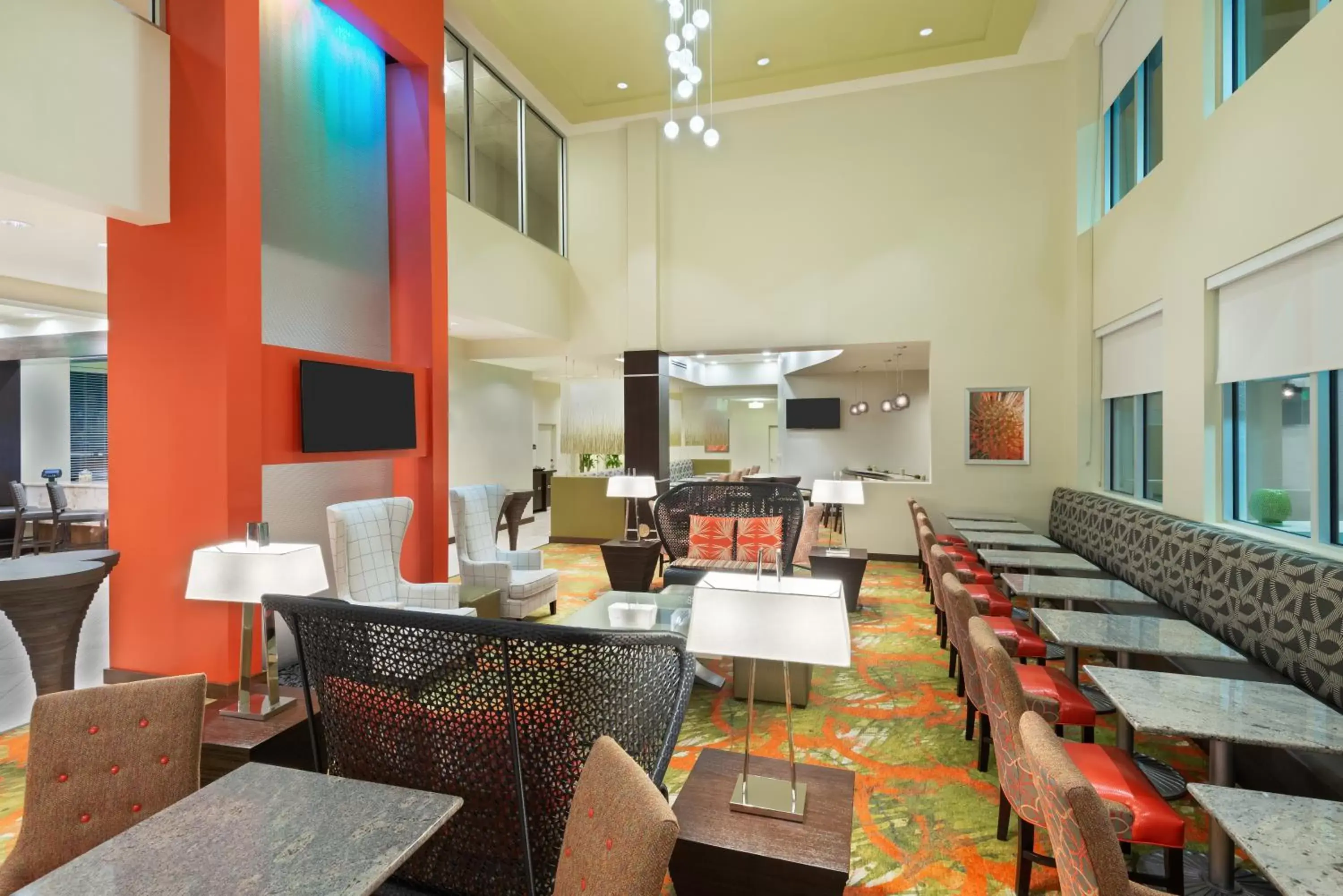 Property building, Restaurant/Places to Eat in Staybridge Suites - Miami International Airport, an IHG Hotel