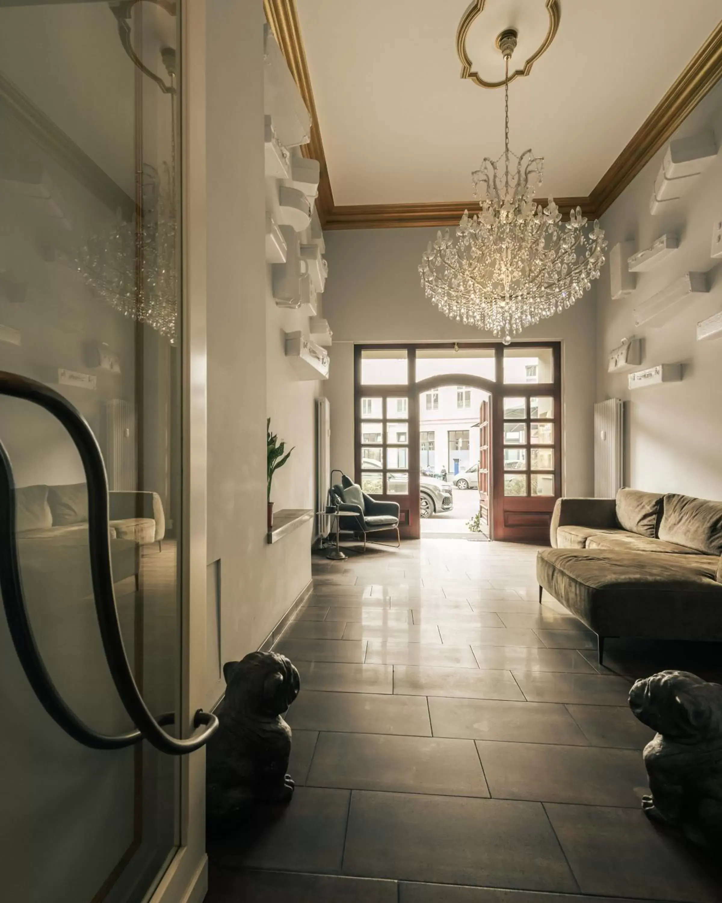 Lobby or reception in Bob W Berlin Mitte Lobby or reception in Bob W Berlin Mitte