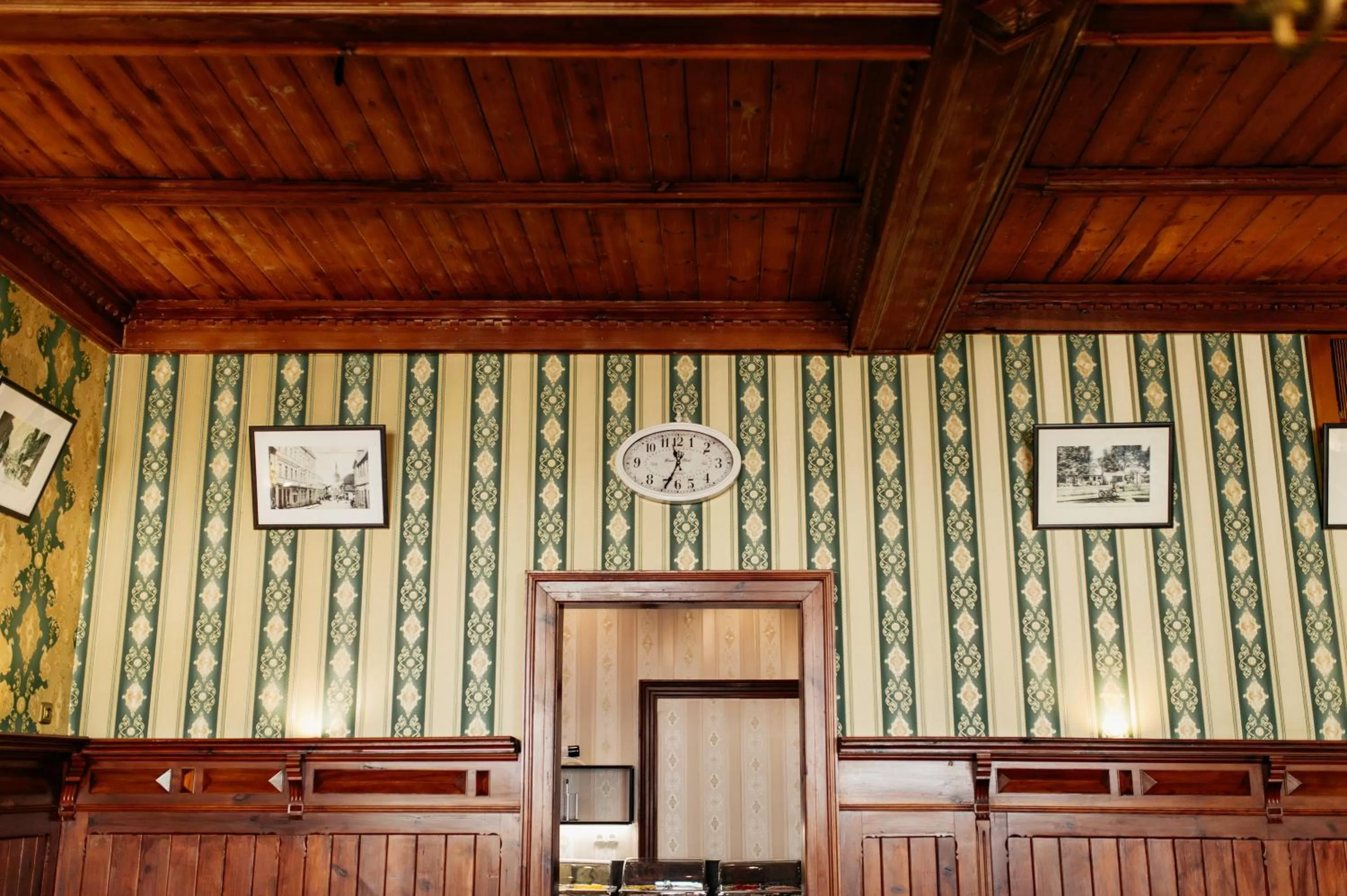 Decorative detail in Hotel & Restaurant "Deutscher Kaiser"