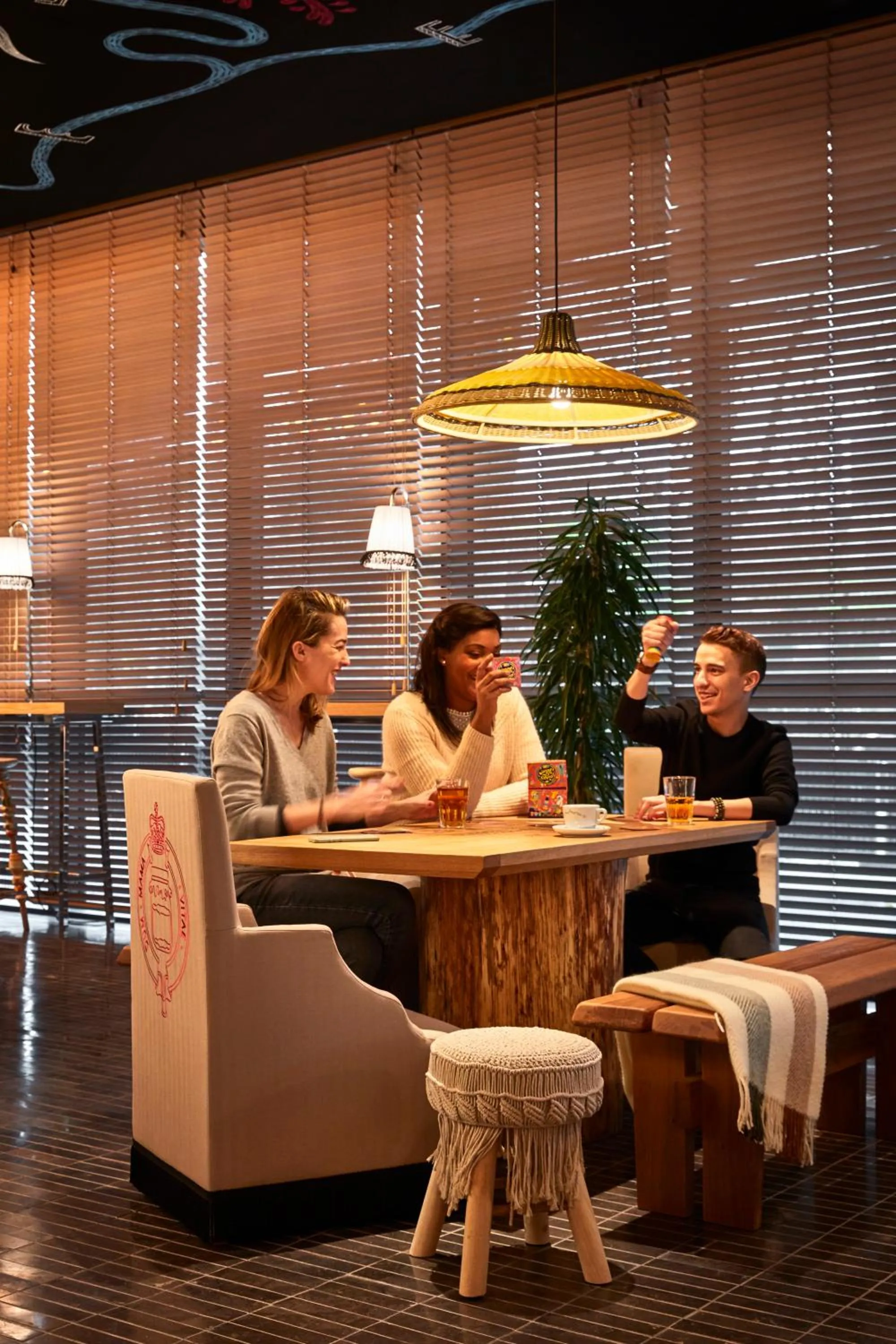 Restaurant/places to eat in Mama Shelter Paris West