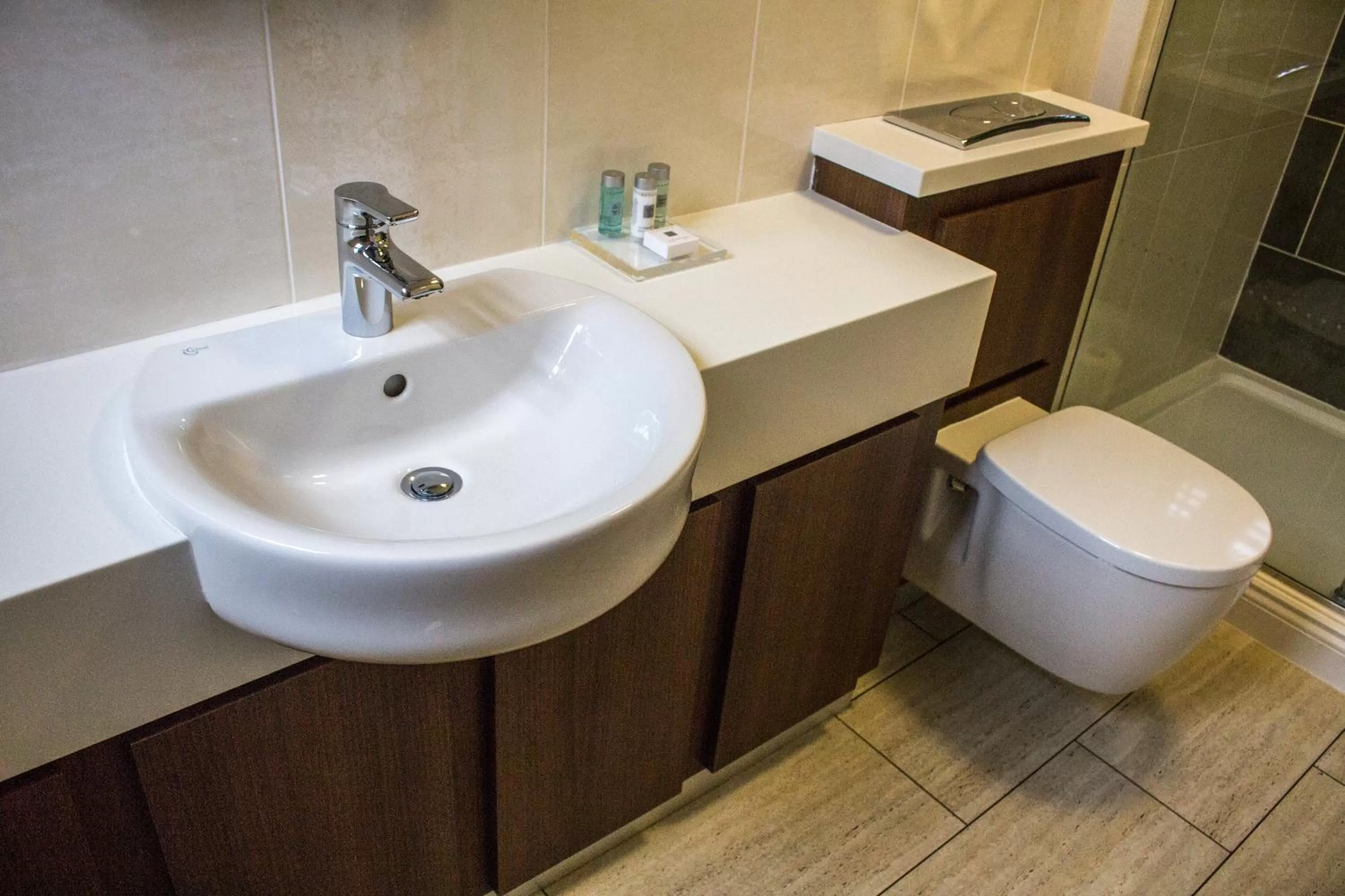 King Room with Twin Beds - Non-Smoking in Park Hall Hotel and Spa Wolverhampton