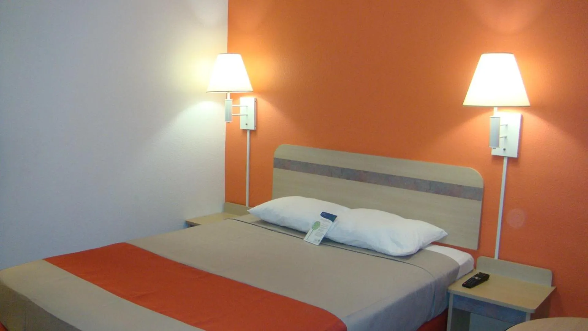 Bed in Motel 6-Marysville, CA