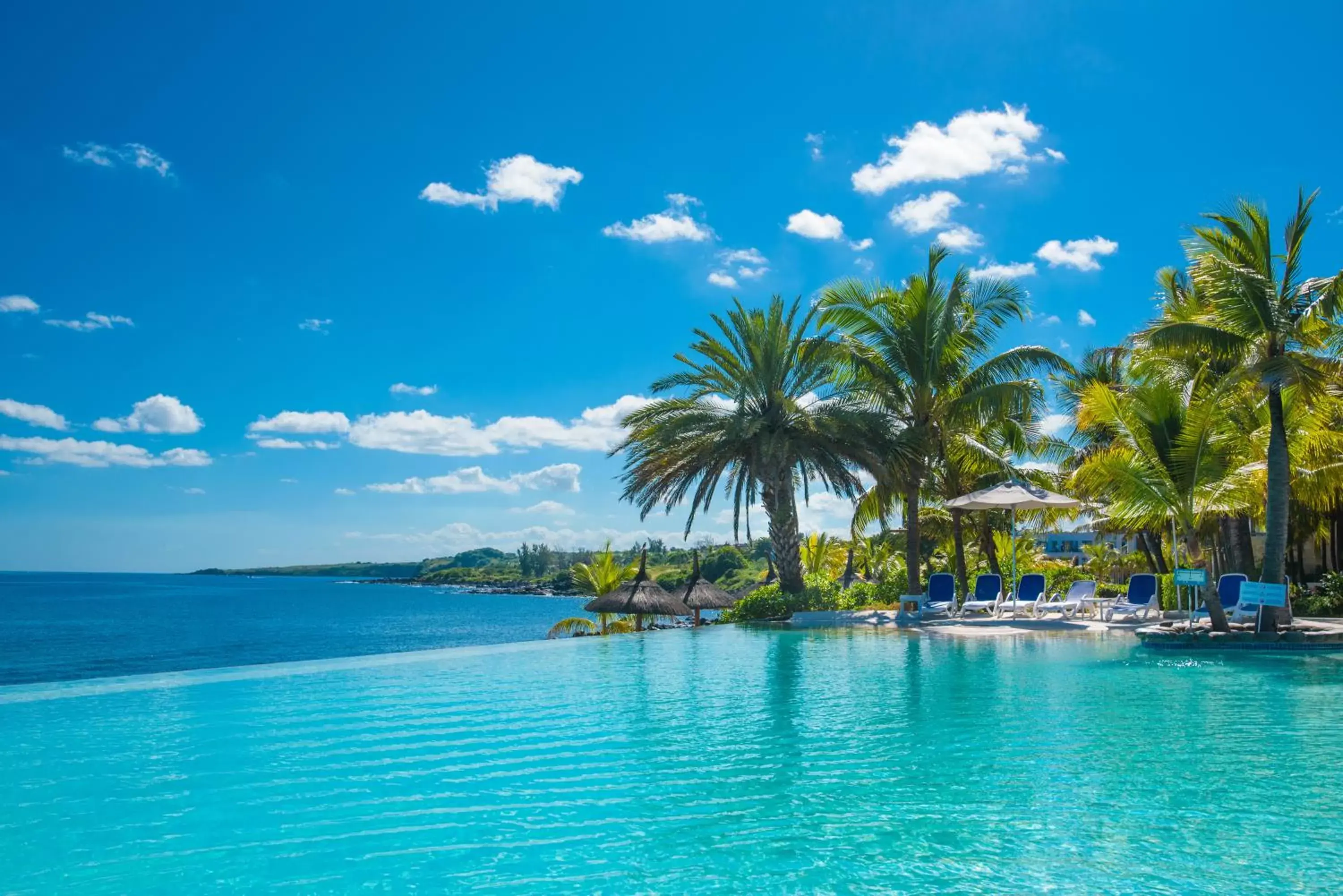 Beach, Swimming Pool in Anelia Resort & Spa