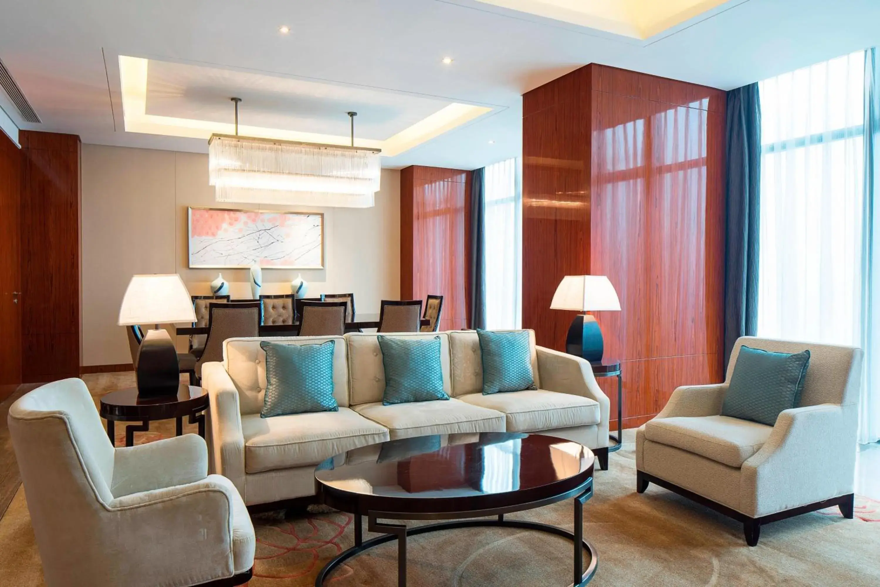 Bedroom, Seating Area in Sheraton Langfang Chaobai River Hotel