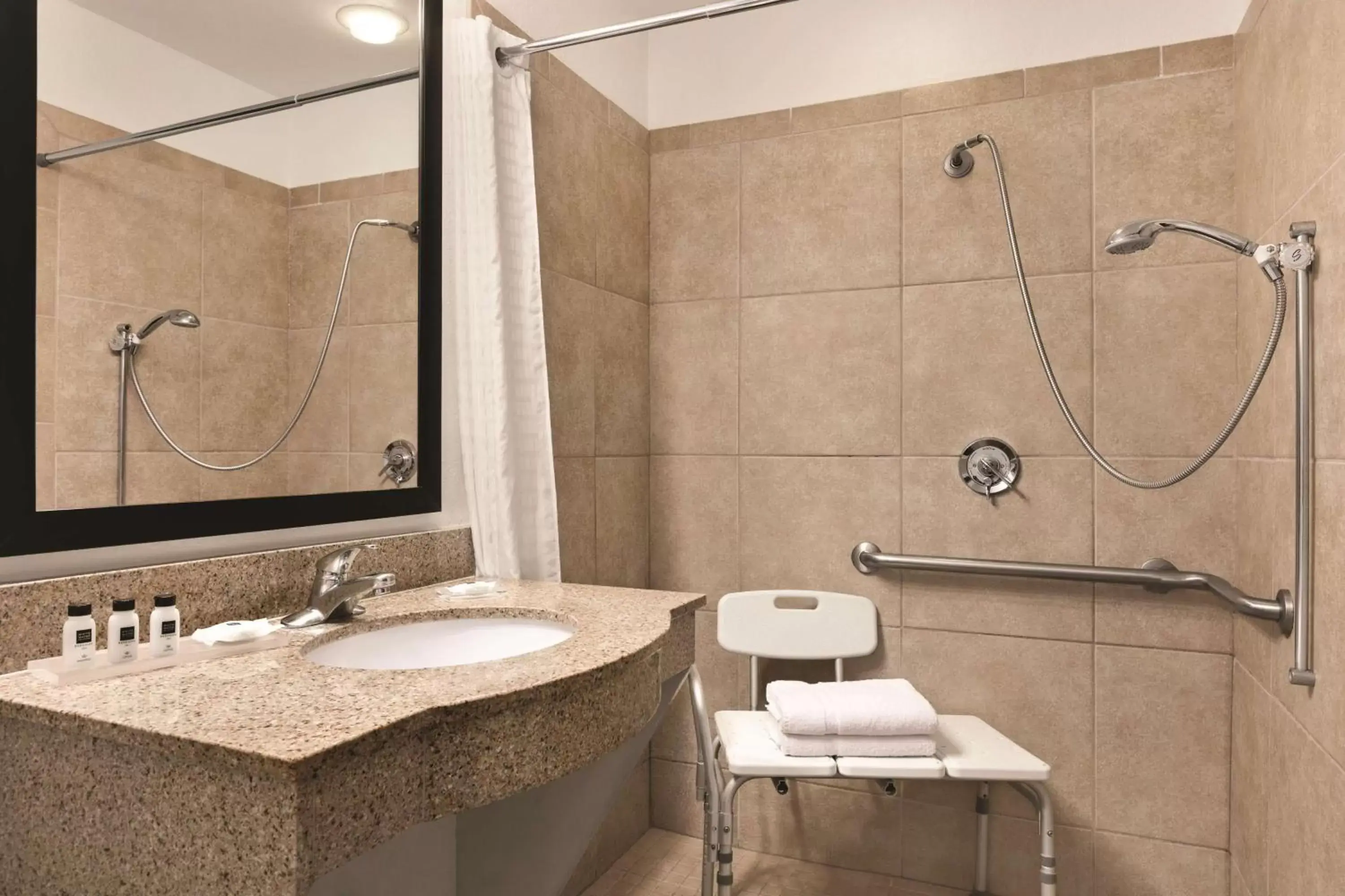 Shower, Bathroom in Country Inn & Suites by Radisson, Tampa/Brandon, FL