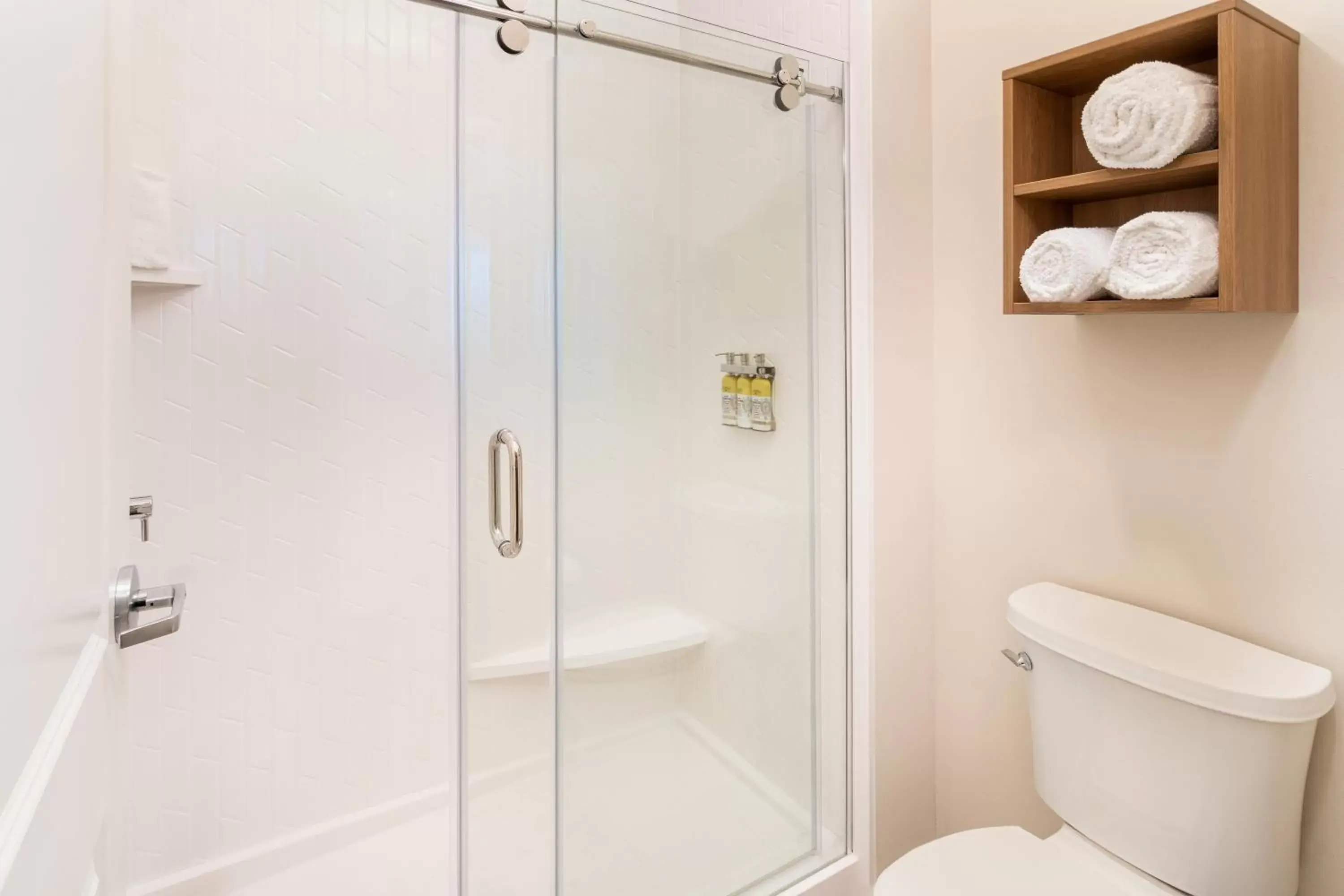 Bathroom in Staybridge Suites - Nashville - Vanderbilt, an IHG Hotel