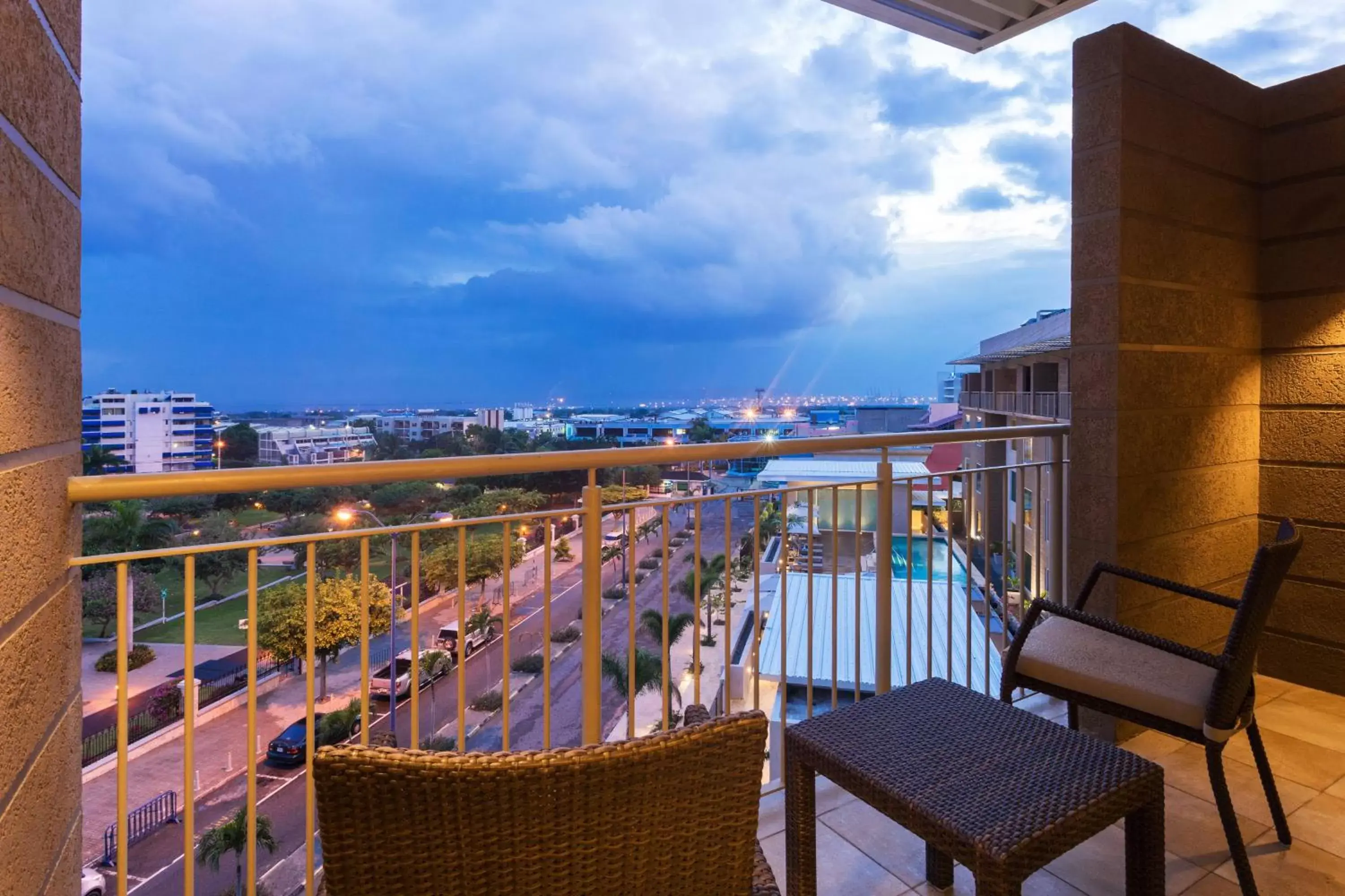 Photo of the whole room, Balcony/Terrace in Courtyard by Marriott Kingston, Jamaica