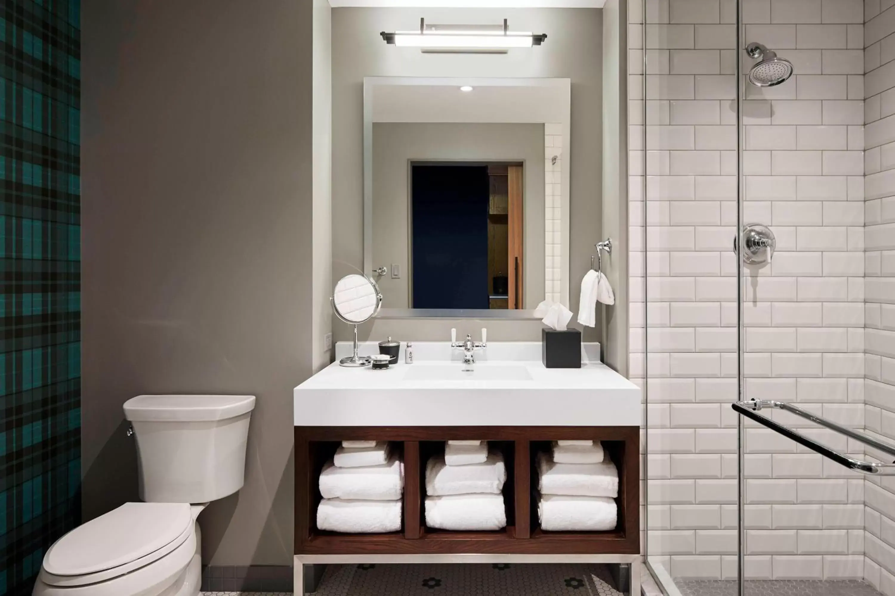 Bathroom in Hotel Zachary, Chicago, a Tribute Portfolio Hotel