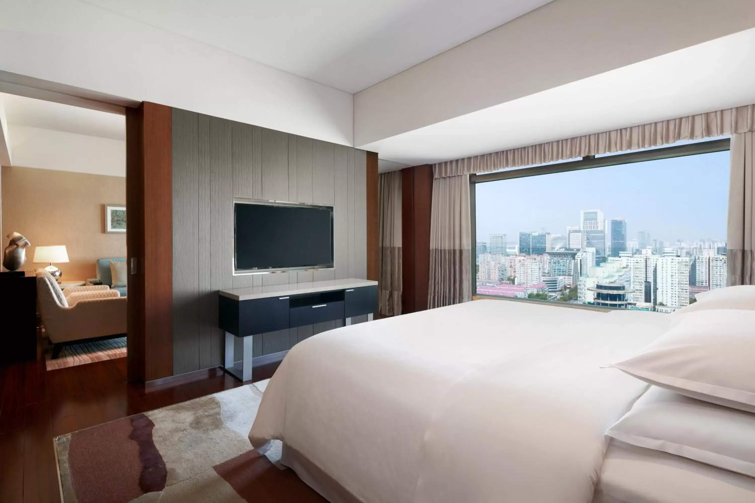 Bedroom in Sheraton Grand Beijing Dongcheng Hotel