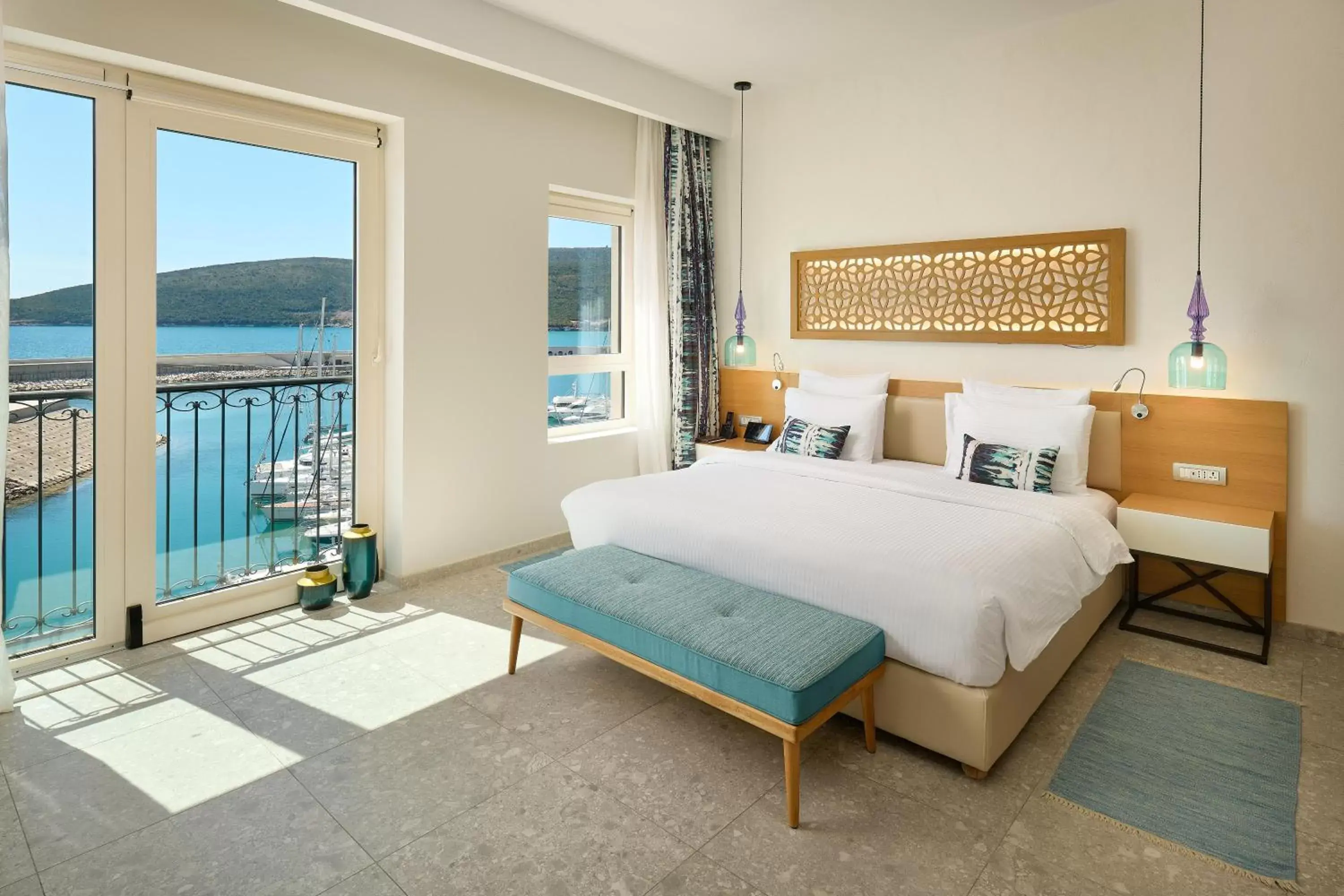 Photo of the whole room, Bed in The Chedi Luštica Bay