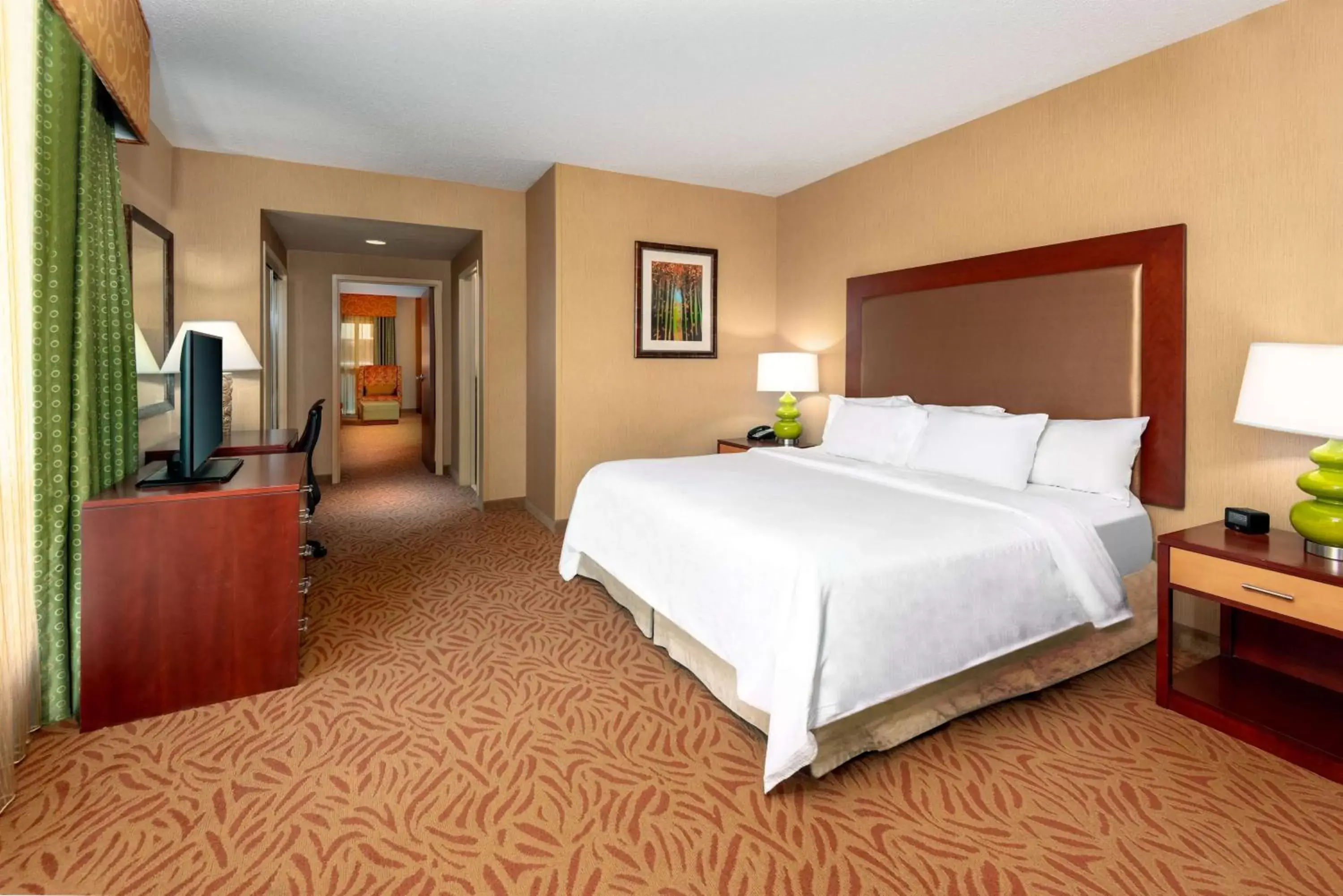 Bed in Embassy Suites Omaha- La Vista/ Hotel & Conference Center