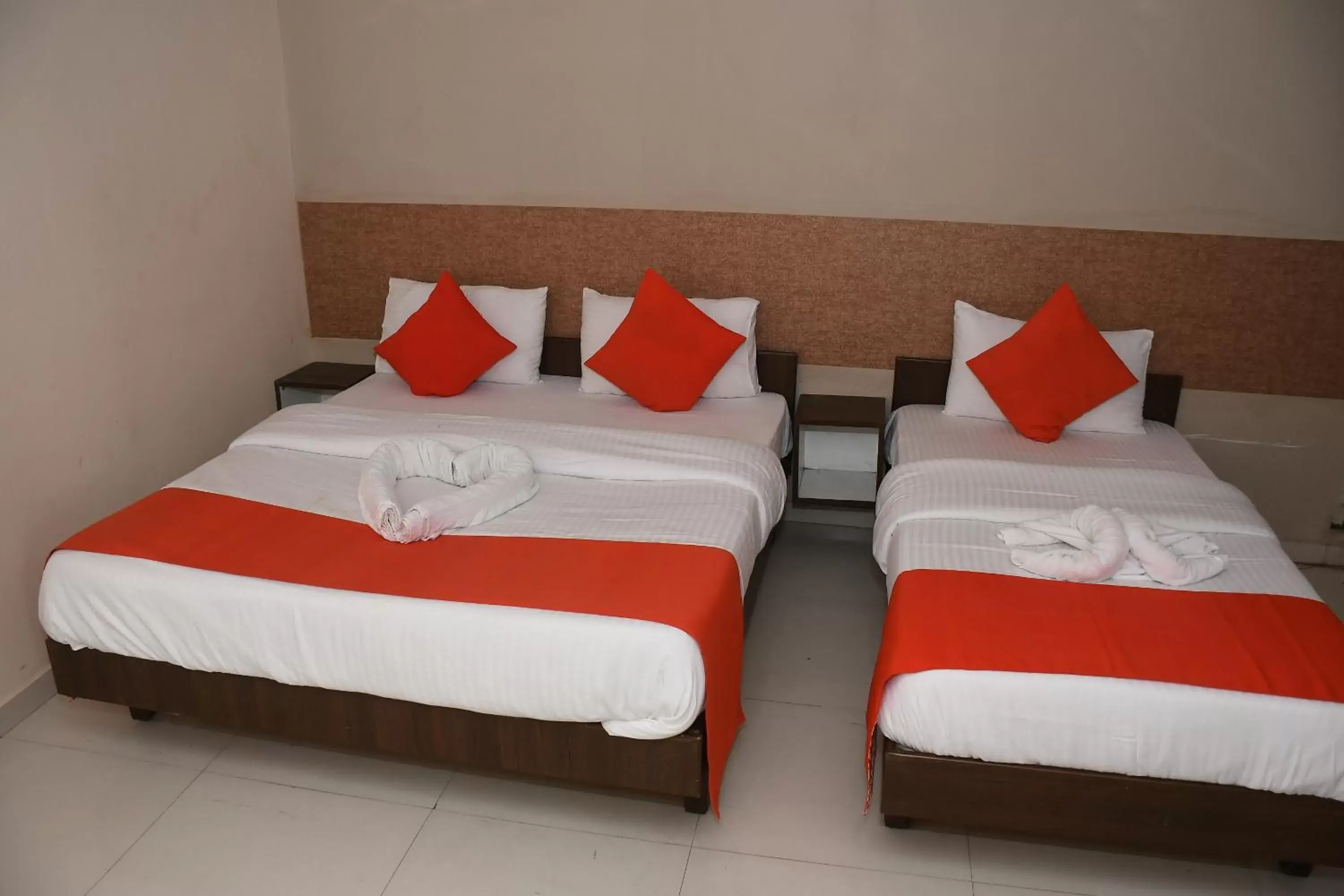 Bed in Hotel Nawanagar Residency Bed in Hotel Nawanagar Residency