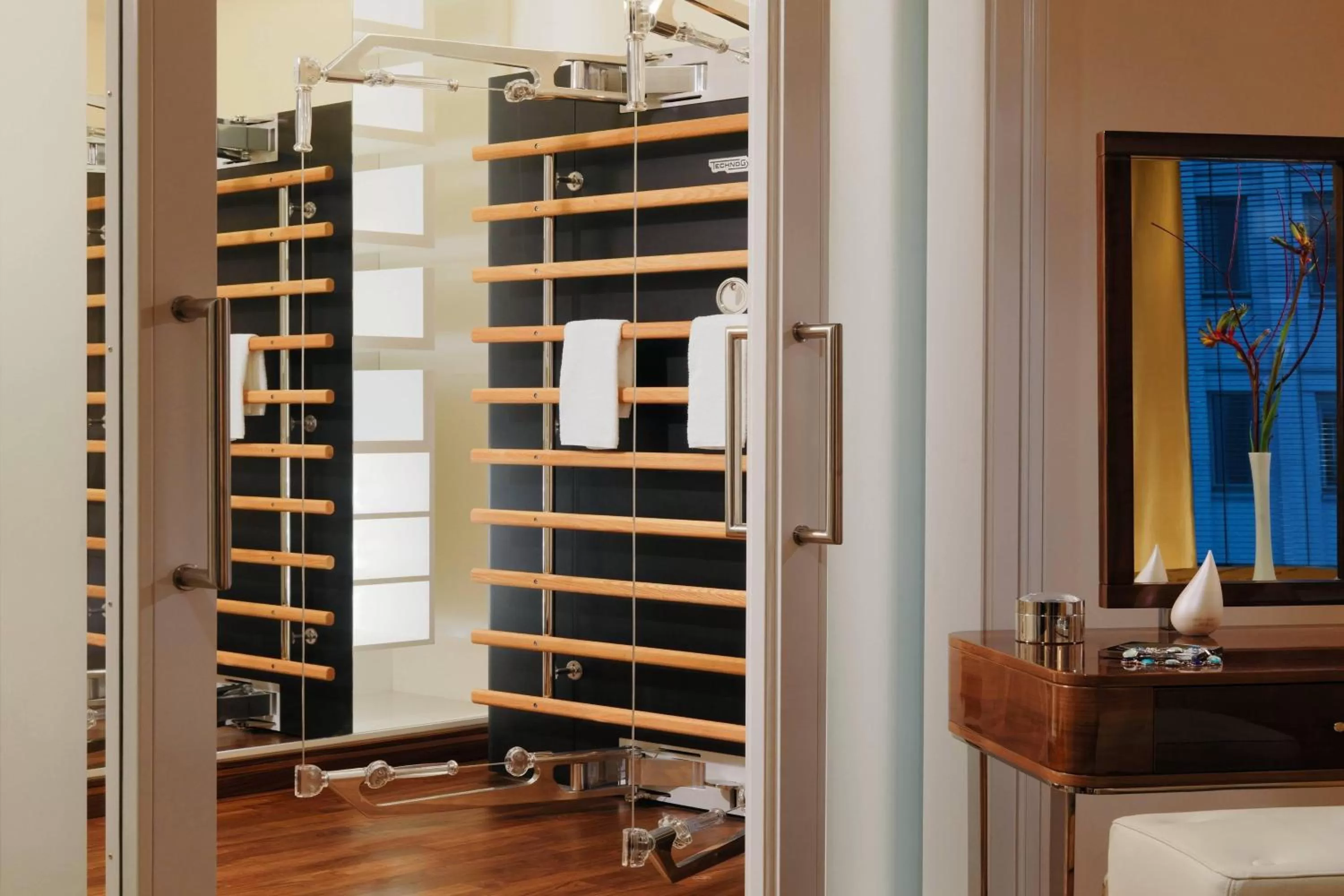 Fitness centre/facilities in The Ritz-Carlton, Berlin