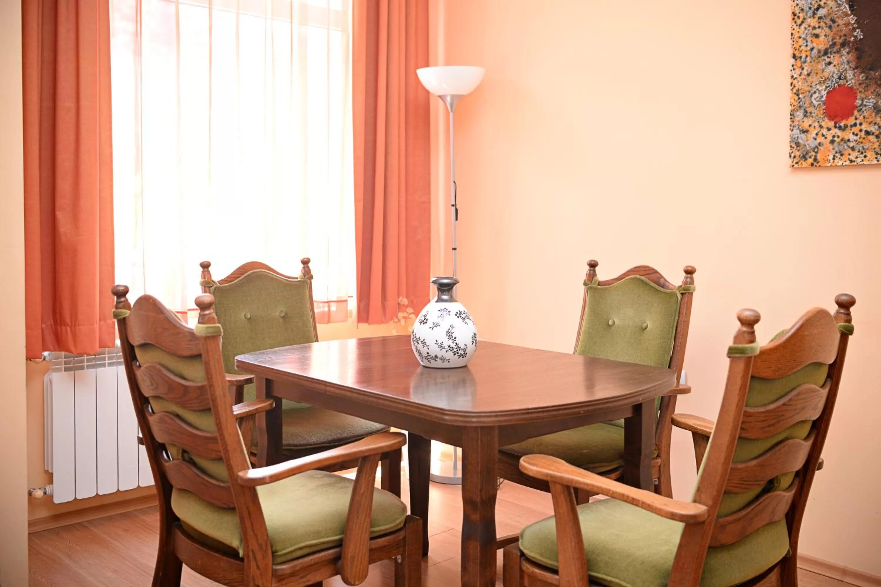 Dining Area in Family Art-Hotel Zora