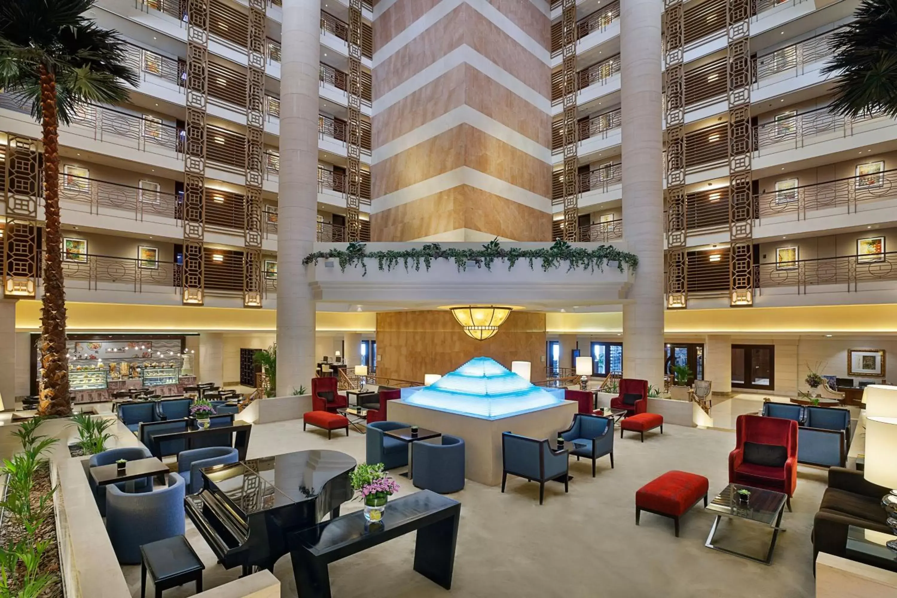 Lobby or reception, Restaurant/Places to Eat in Sheraton Dubai Creek Hotel & Towers