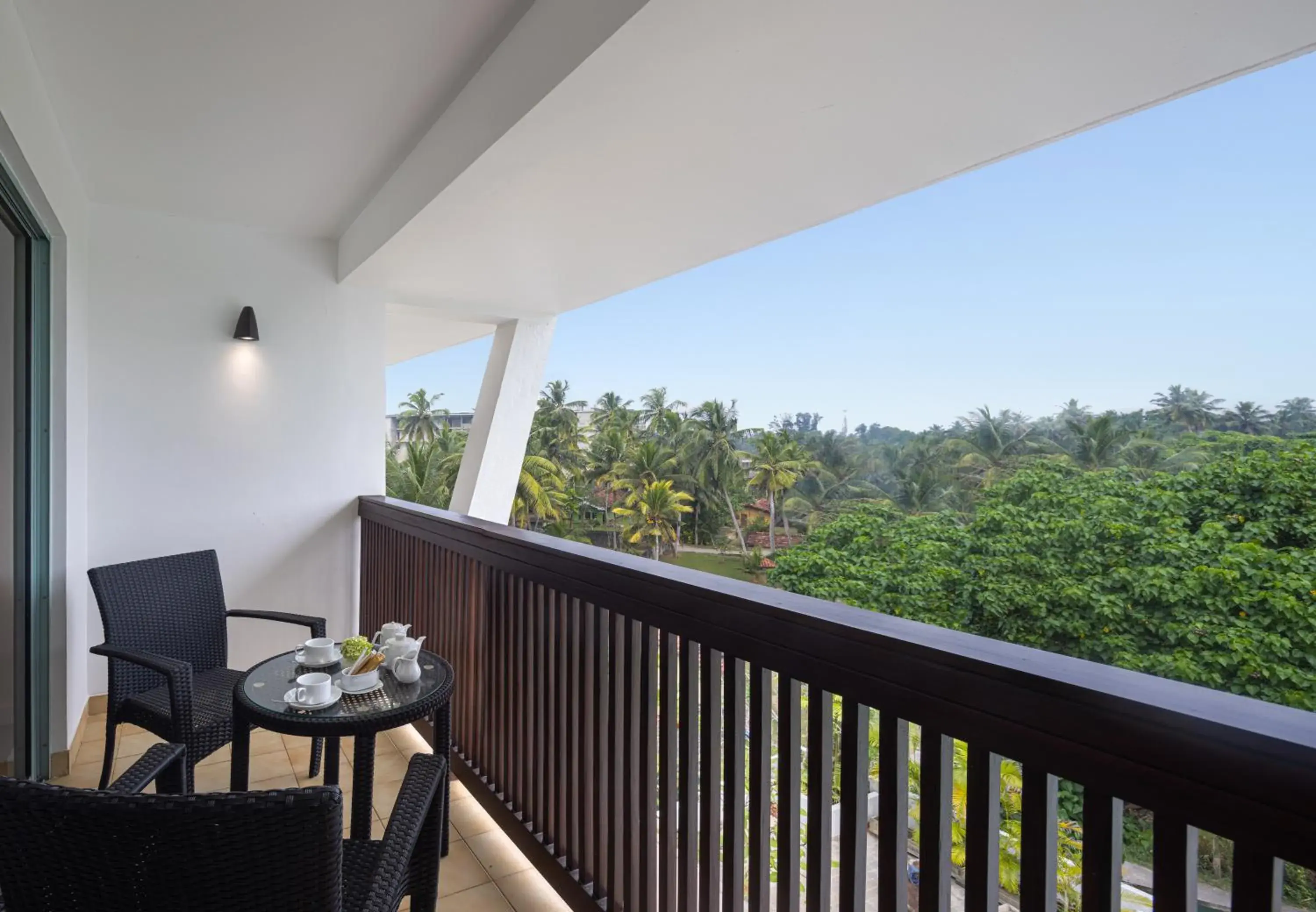 View (from property/room), Balcony/Terrace in Occidental Eden Beruwala