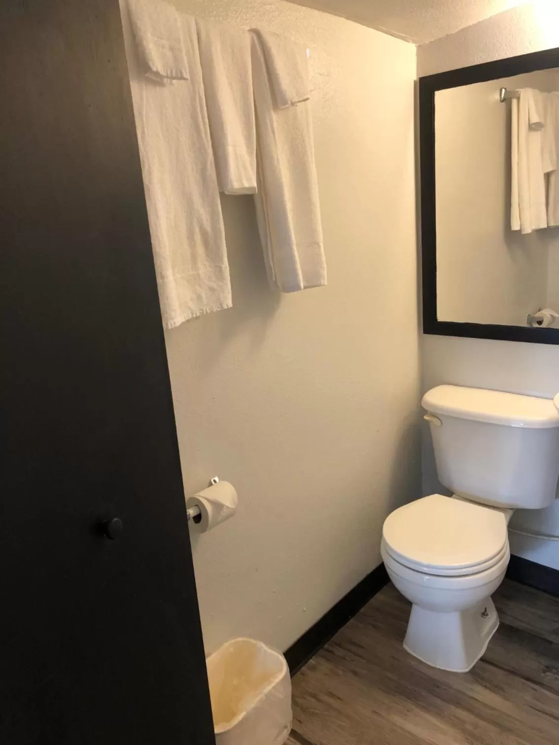 Bathroom in Tarpon Inn