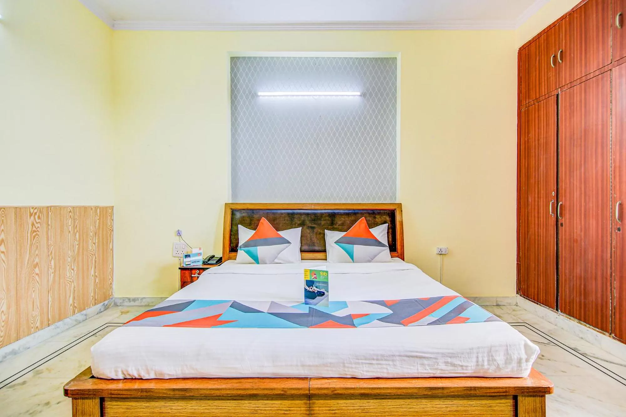 Superior Double Room - single occupancy in FabHotel The Everest 43