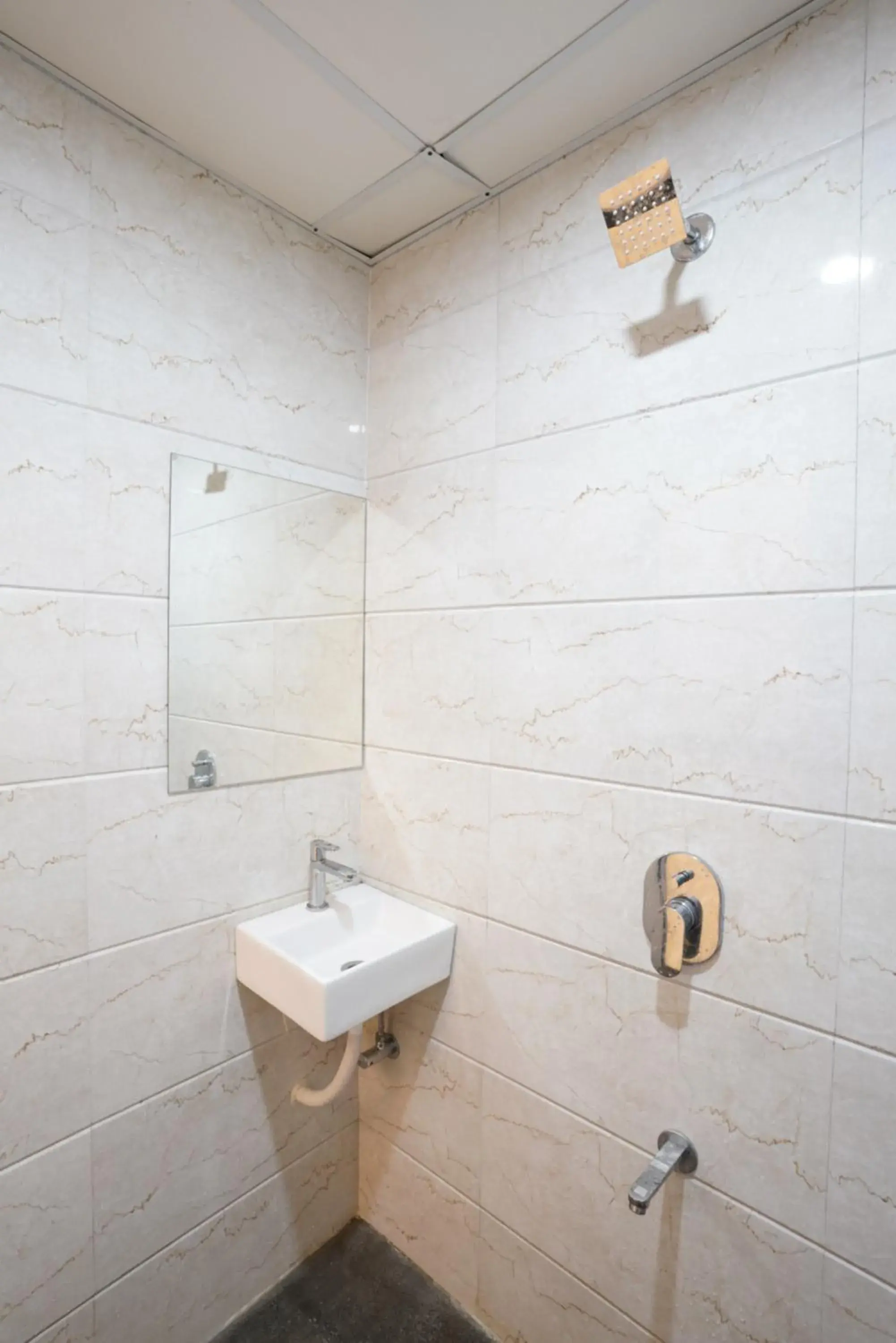 Shower, Bathroom in Hotel King Residency Kurla